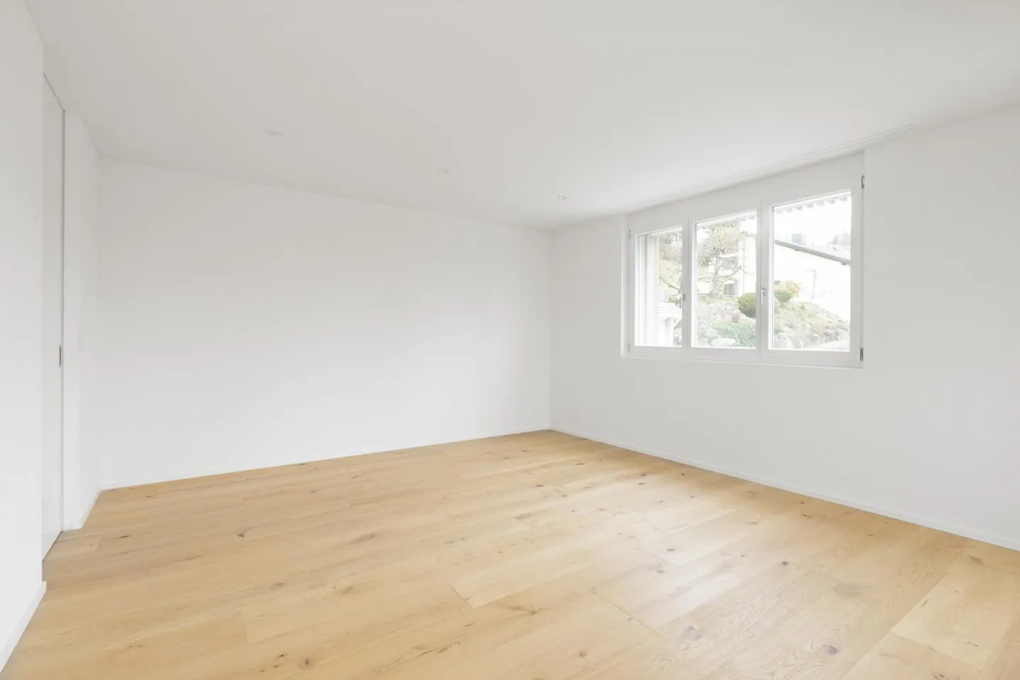 Appartement moderne avec jardin - Photo 6 sur 21