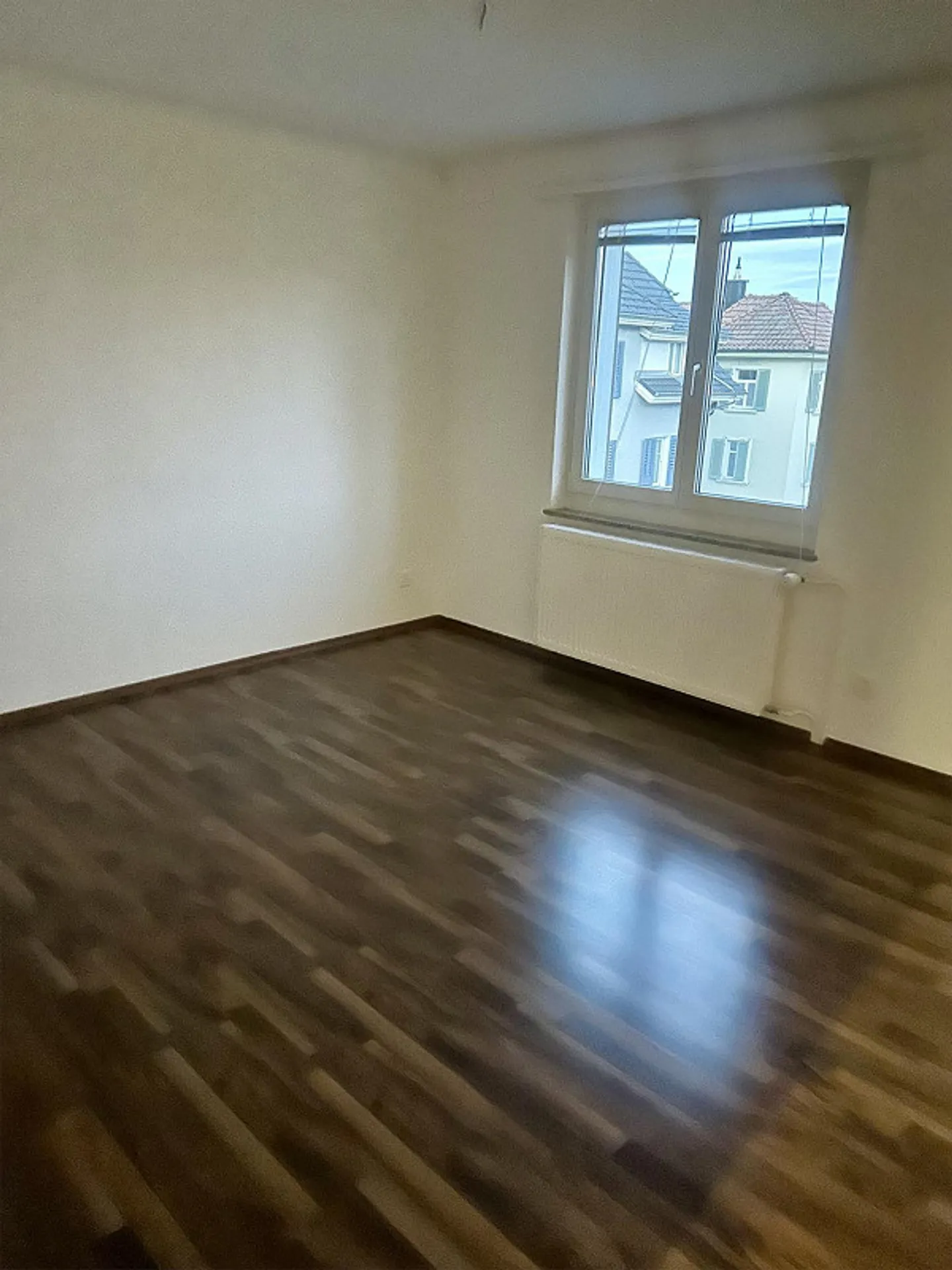 4,5-Zimmer-Wohnung mit Wintergarten und Garten - Foto 3 von 12