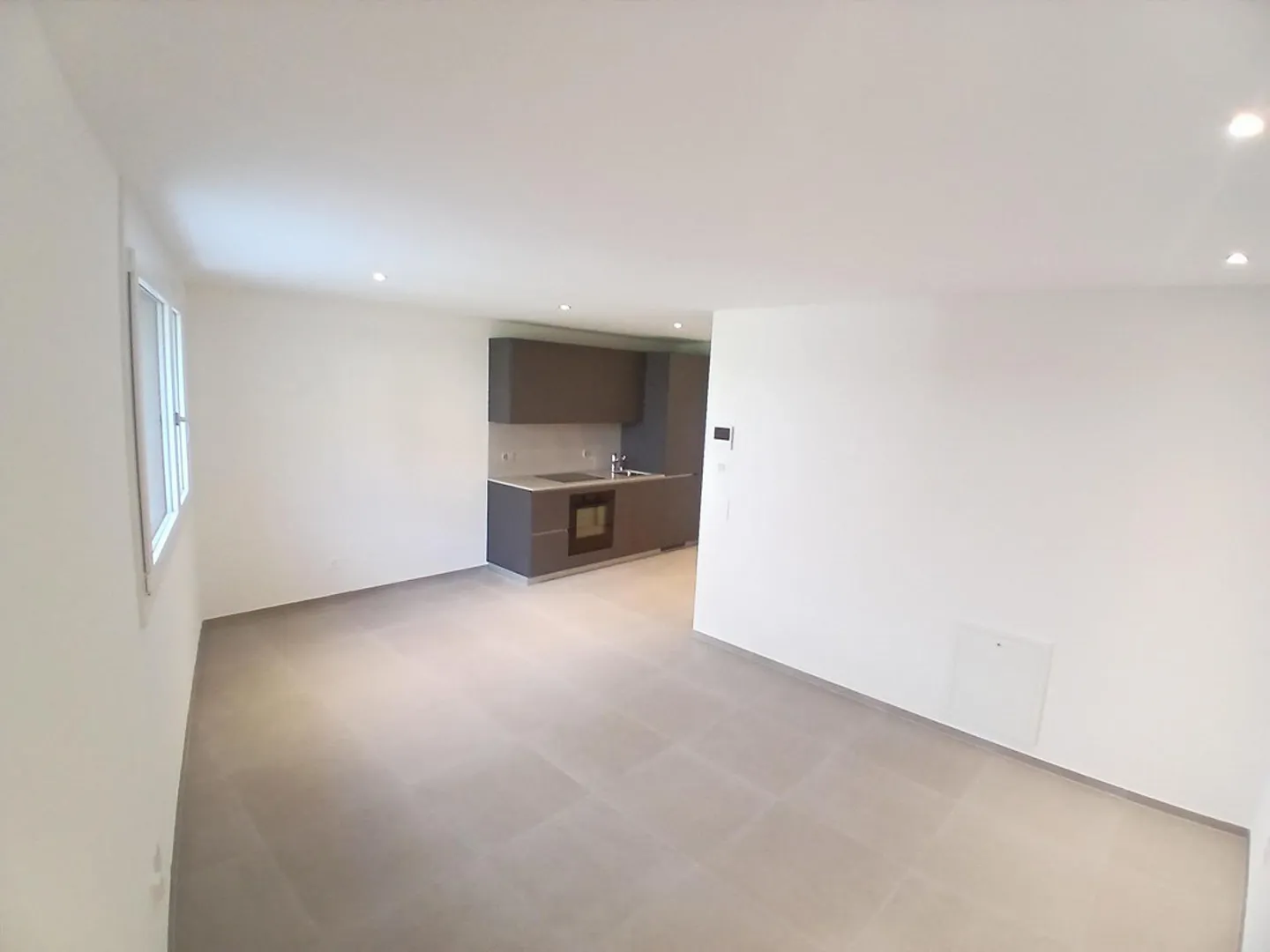 Ampio e nuovo appartamento monolocale di circa 40 m² a Bellinzona - Foto 3 di 6