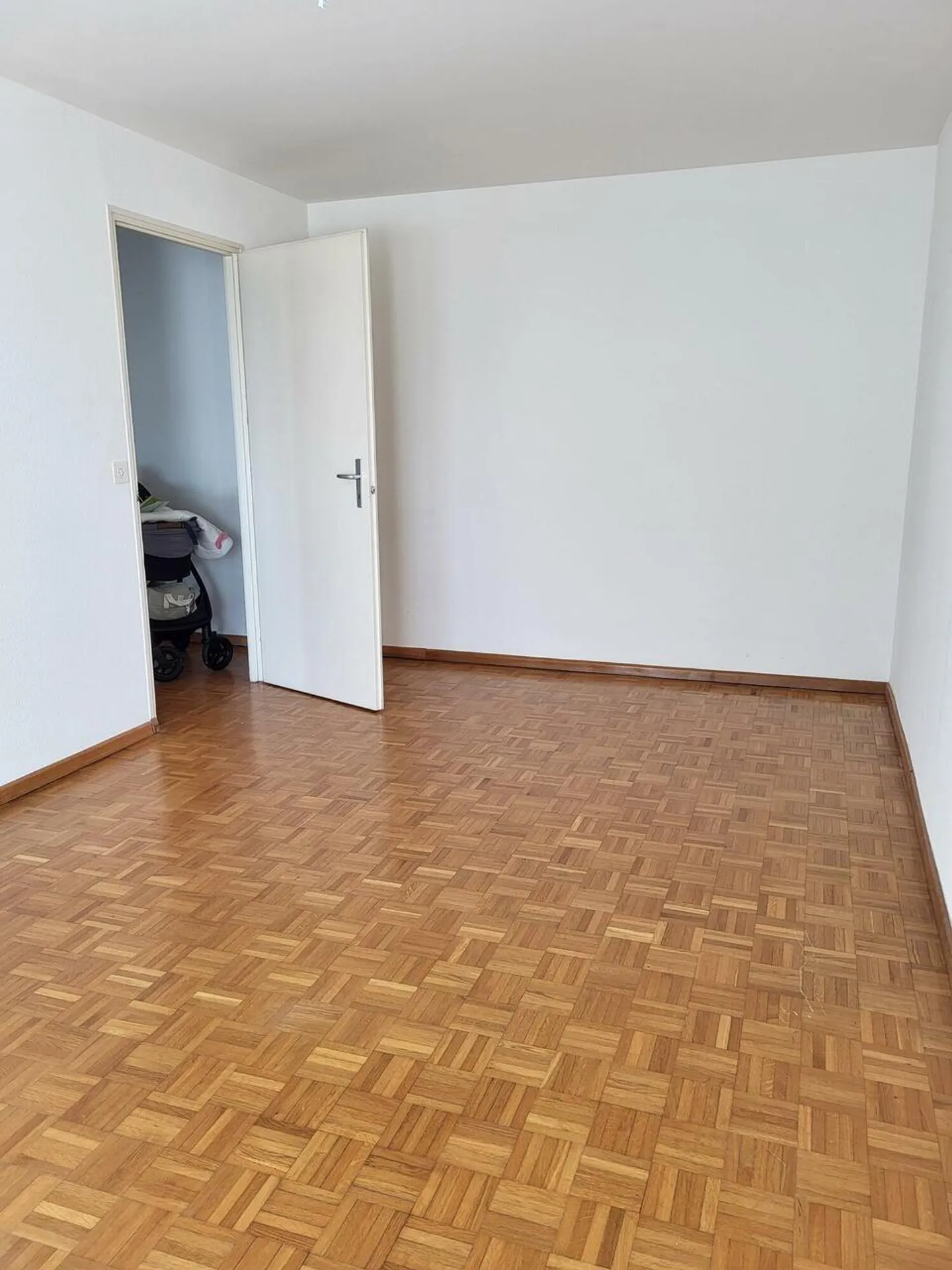 Nice renovated studio in a quiet and green neighborhood - Photo 6 of 8