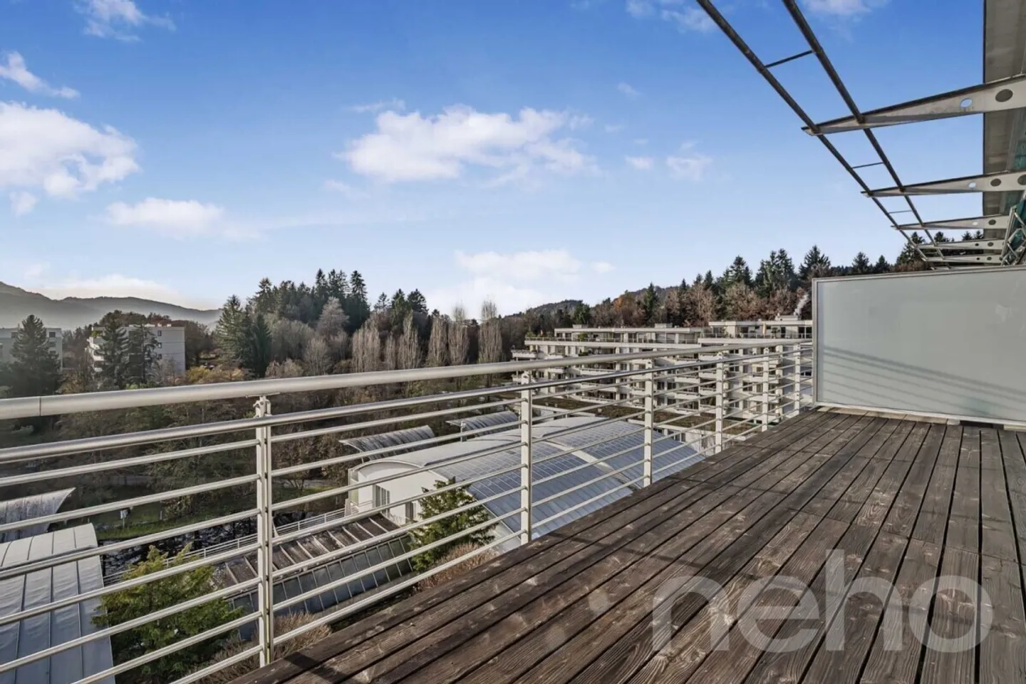 Luminoso appartamento attico di 1,5 stanze con vista sul Pilatus nel quartiere di Büttenen - Foto 11 di 12