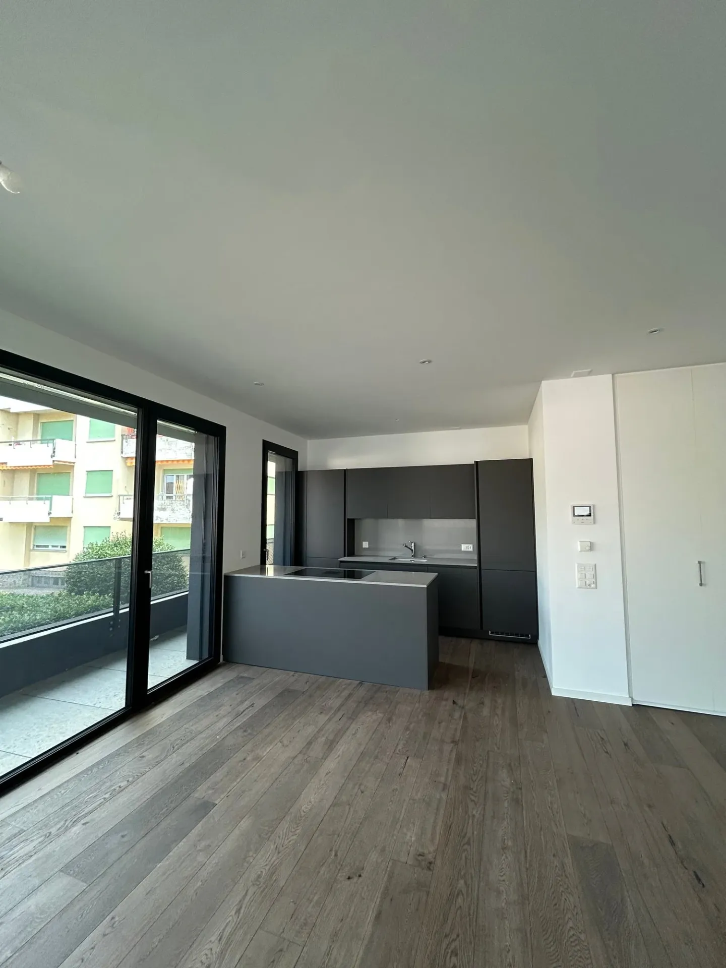 Modernes 2.5-Zimmer-Apartment - Foto 3 von 9