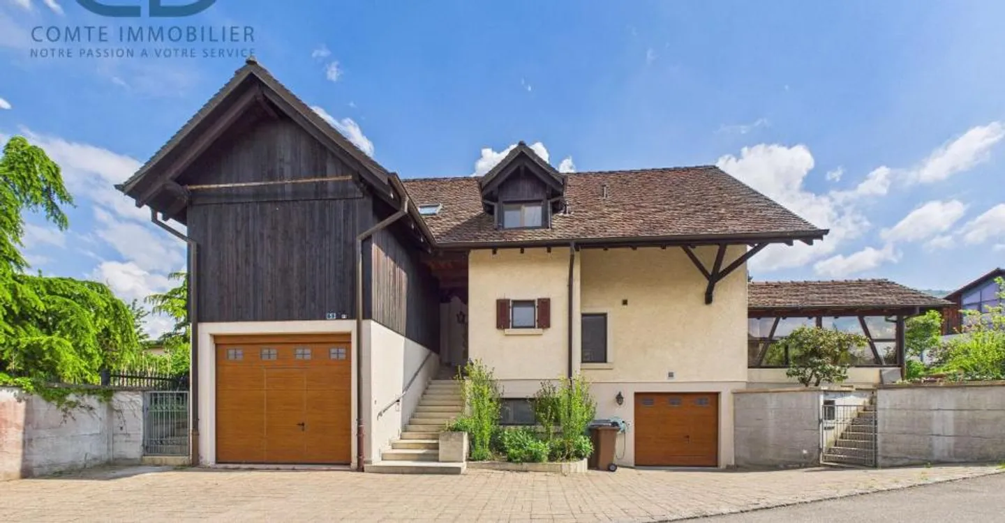 Splendid detached house - Photo 2 of 13