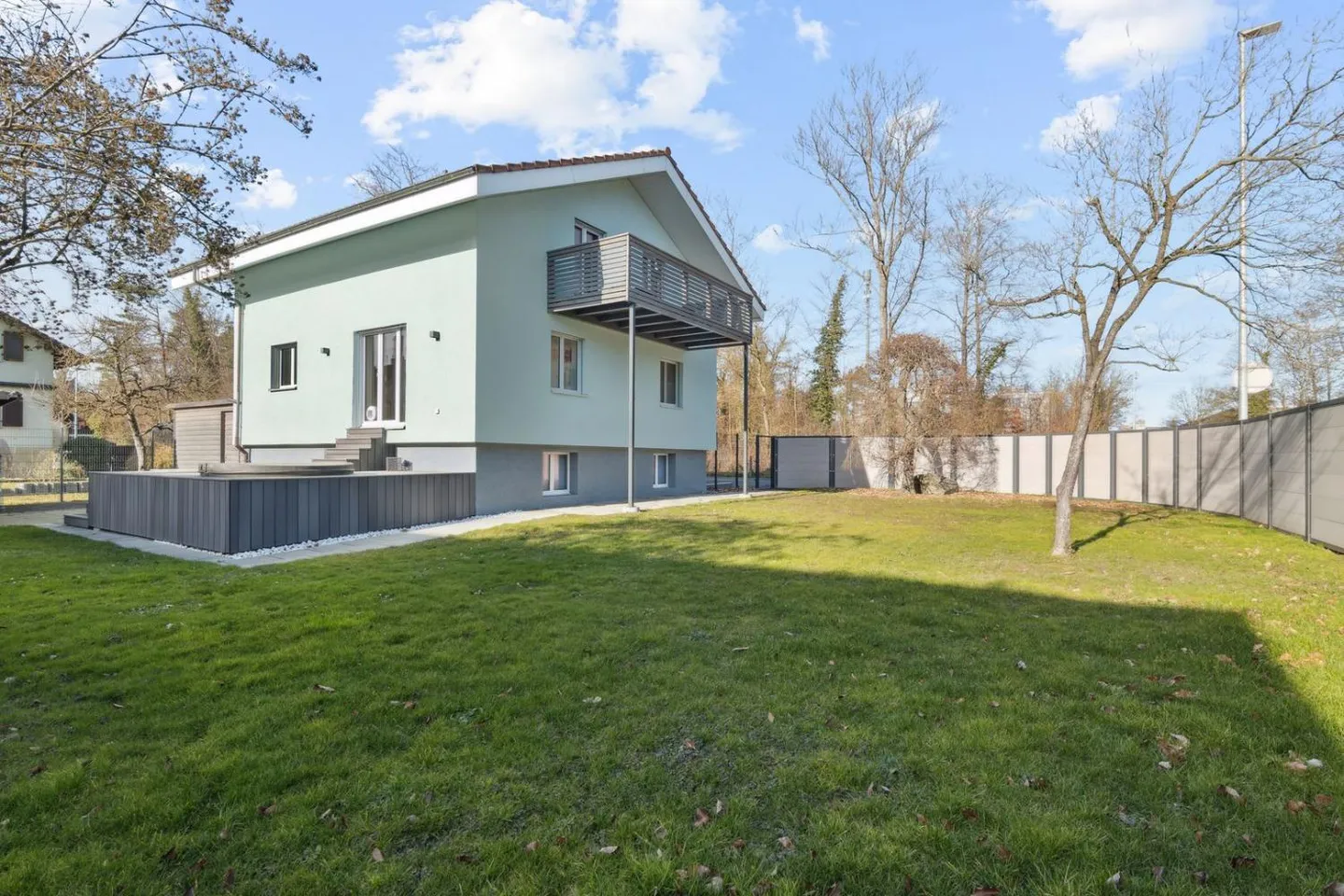 Charmantes Einfamilienhaus in Lyss - Foto 3 von 13