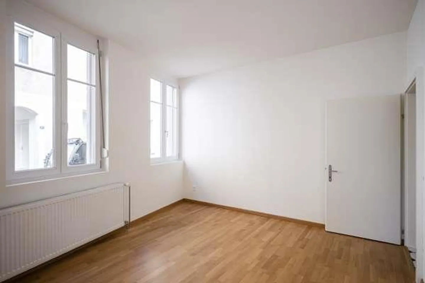 Multi-family house in a very popular residential area in St. Gallen - Photo 4 of 5