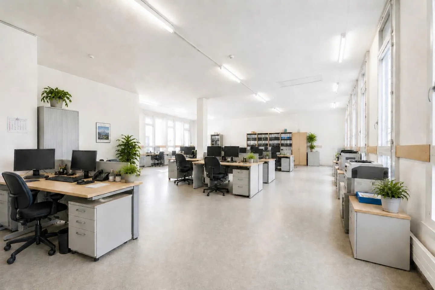 Spazio ufficio, magazzino o commerciale versatile in posizione centrale a Heerbrugg - Foto 1 di 13