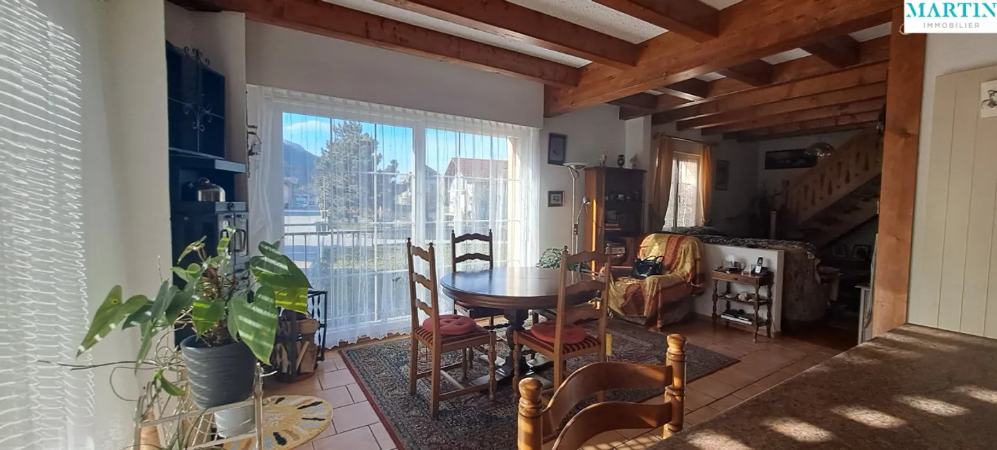 ZU VERKAUFEN: Im Herzen des schönen Dorfes Bramois, Duplexhaus mit 4,5 Zimmern. - Foto 2 von 7