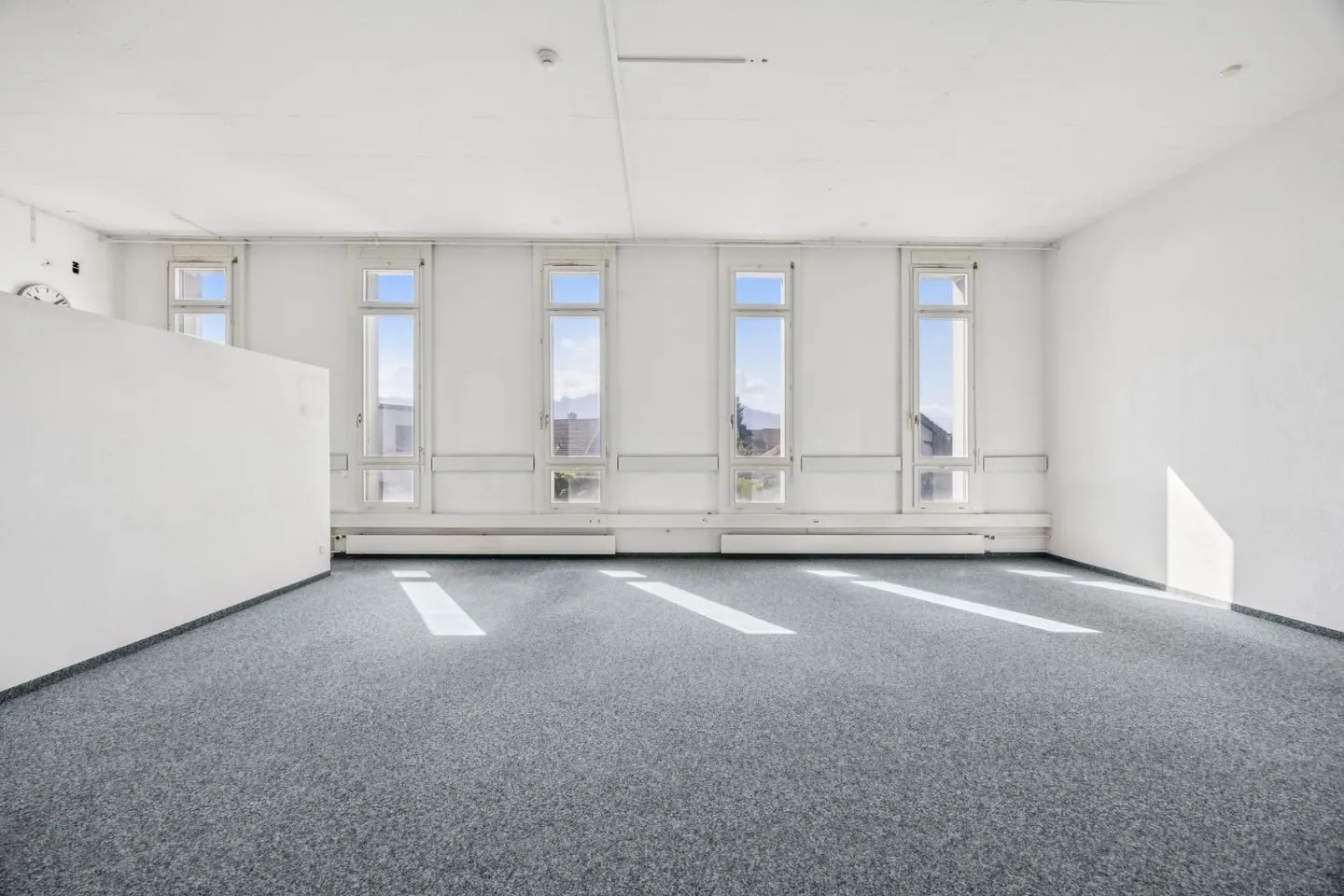 Spazio ufficio, magazzino o commerciale versatile in posizione centrale a Heerbrugg - Foto 13 di 13