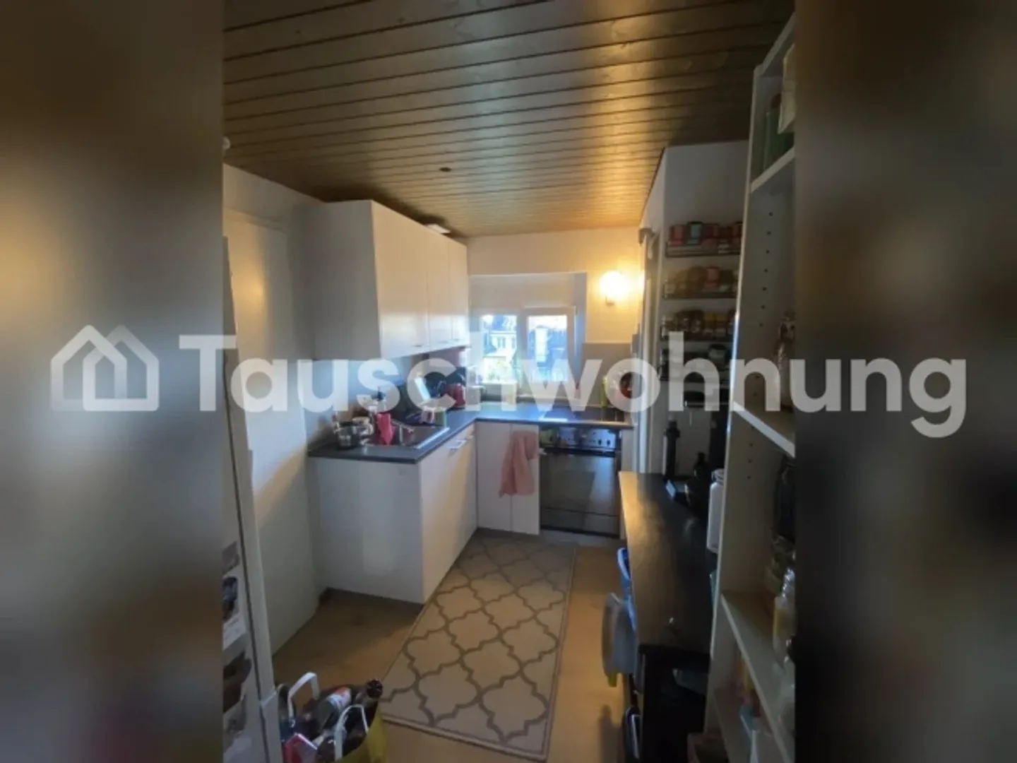 Central 2-room apartment in District 1 - Photo 2 of 3