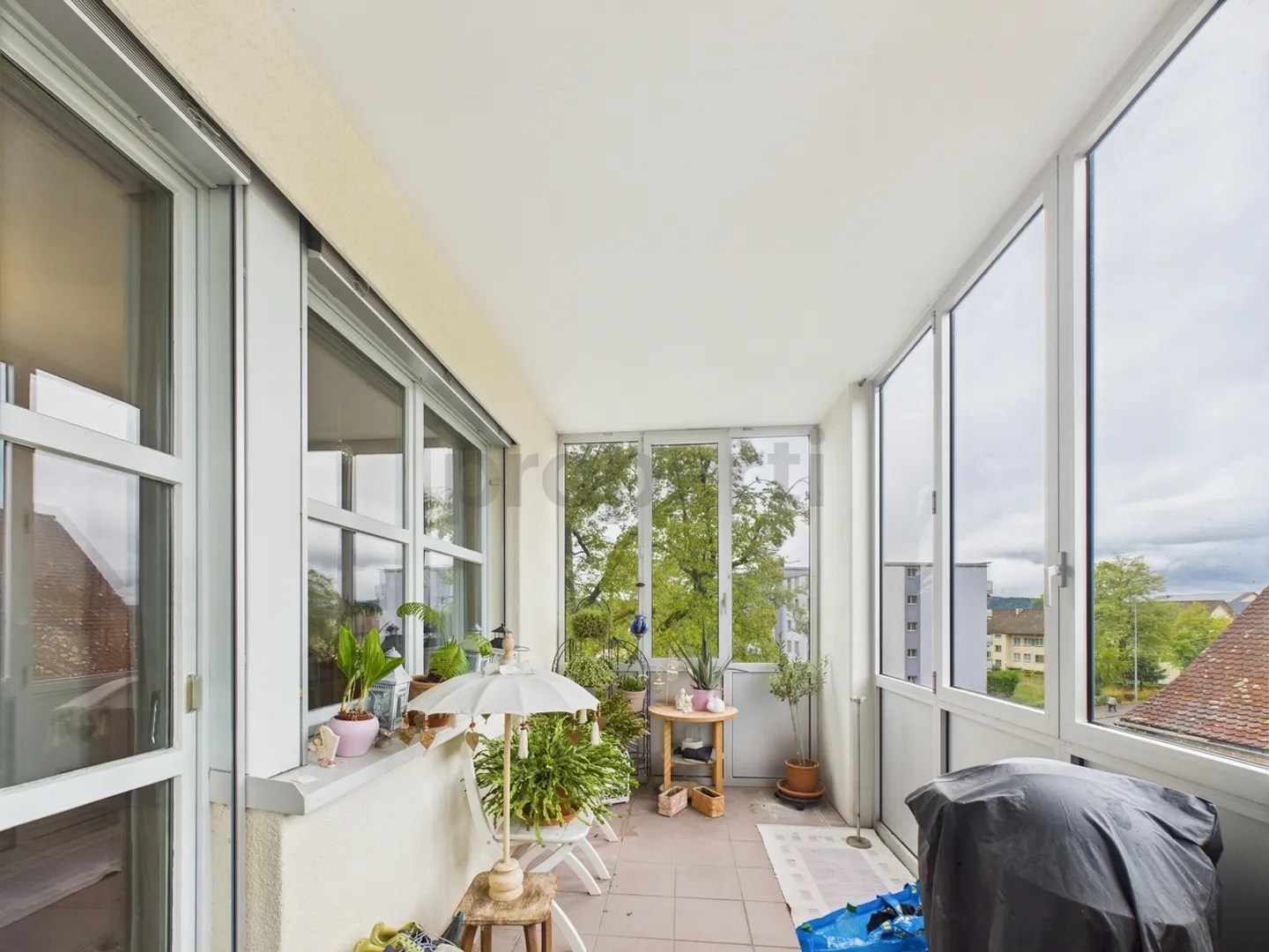 Appartement en duplex exclusif et charismatique de 5,5 pièces avec une magnifique terrasse sur le toit à Schaffhouse - Photo 11 sur 13