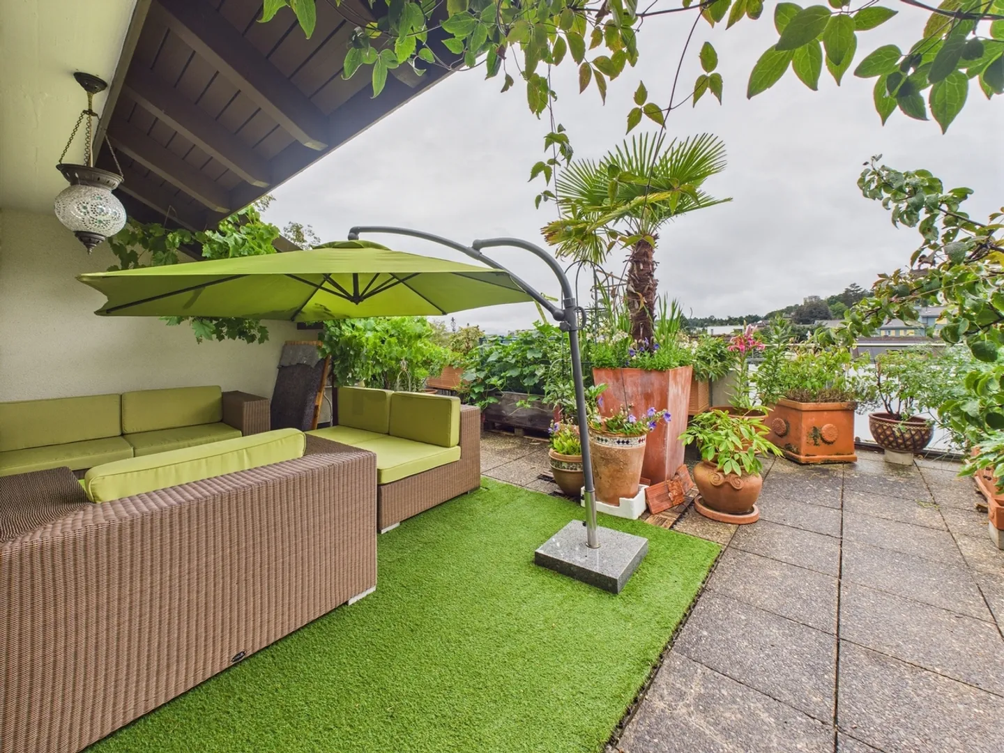 Appartement en duplex exclusif et charismatique de 5,5 pièces avec une magnifique terrasse sur le toit à Schaffhouse - Photo 12 sur 13