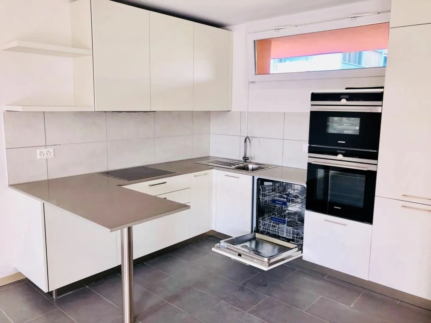 New duplexes with parking space, 1 month free! - Photo 5 of 13