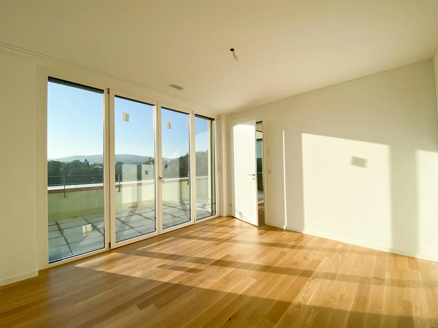 Appartement lumineux de 3,5 pièces dans un emplacement privilégié - Photo 5 sur 10