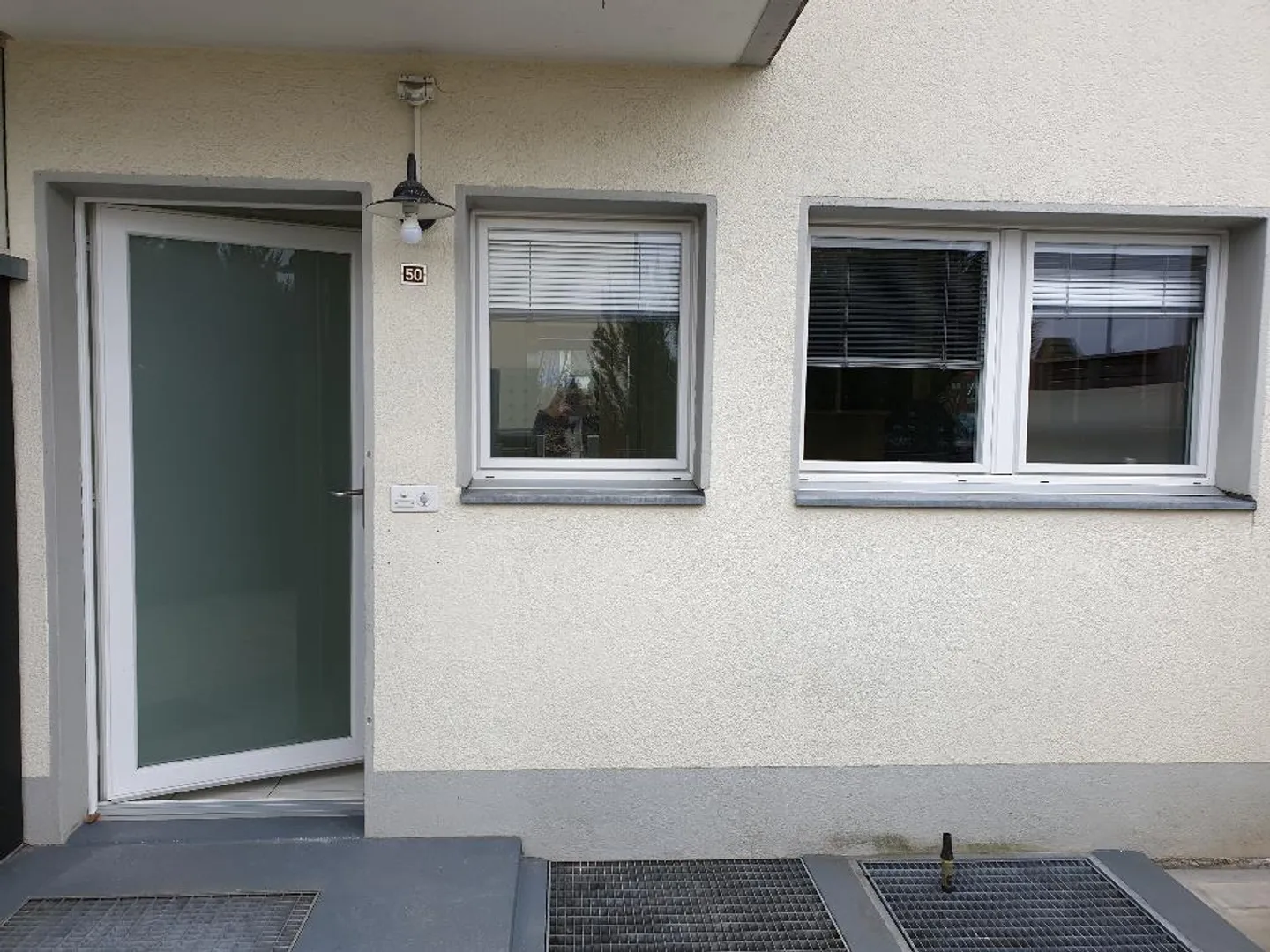 Casa a schiera attraente di 4,5 stanze - Foto 2 di 10
