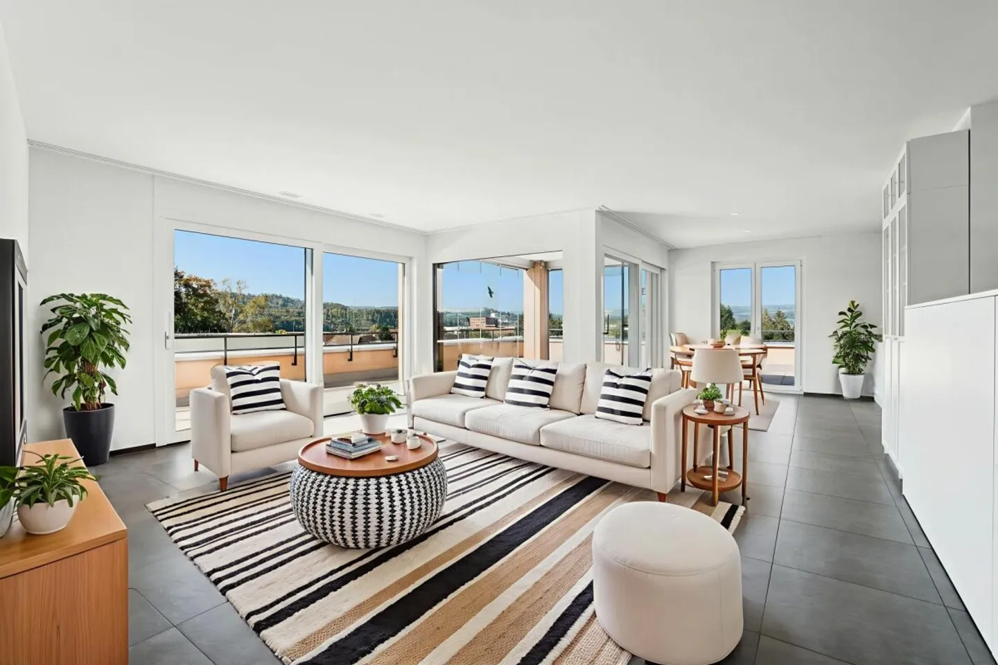 ATTIKA - PANORAMIC VIEW - TERRACE - Photo 3 of 13