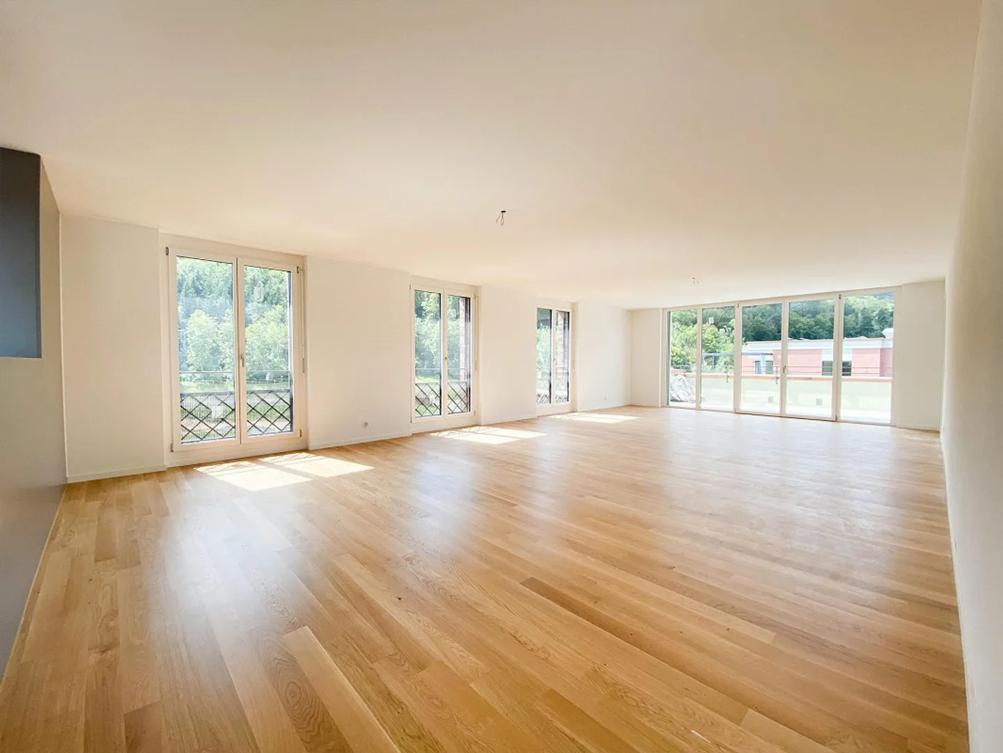 Appartement lumineux de 3,5 pièces dans un emplacement privilégié - Photo 6 sur 10