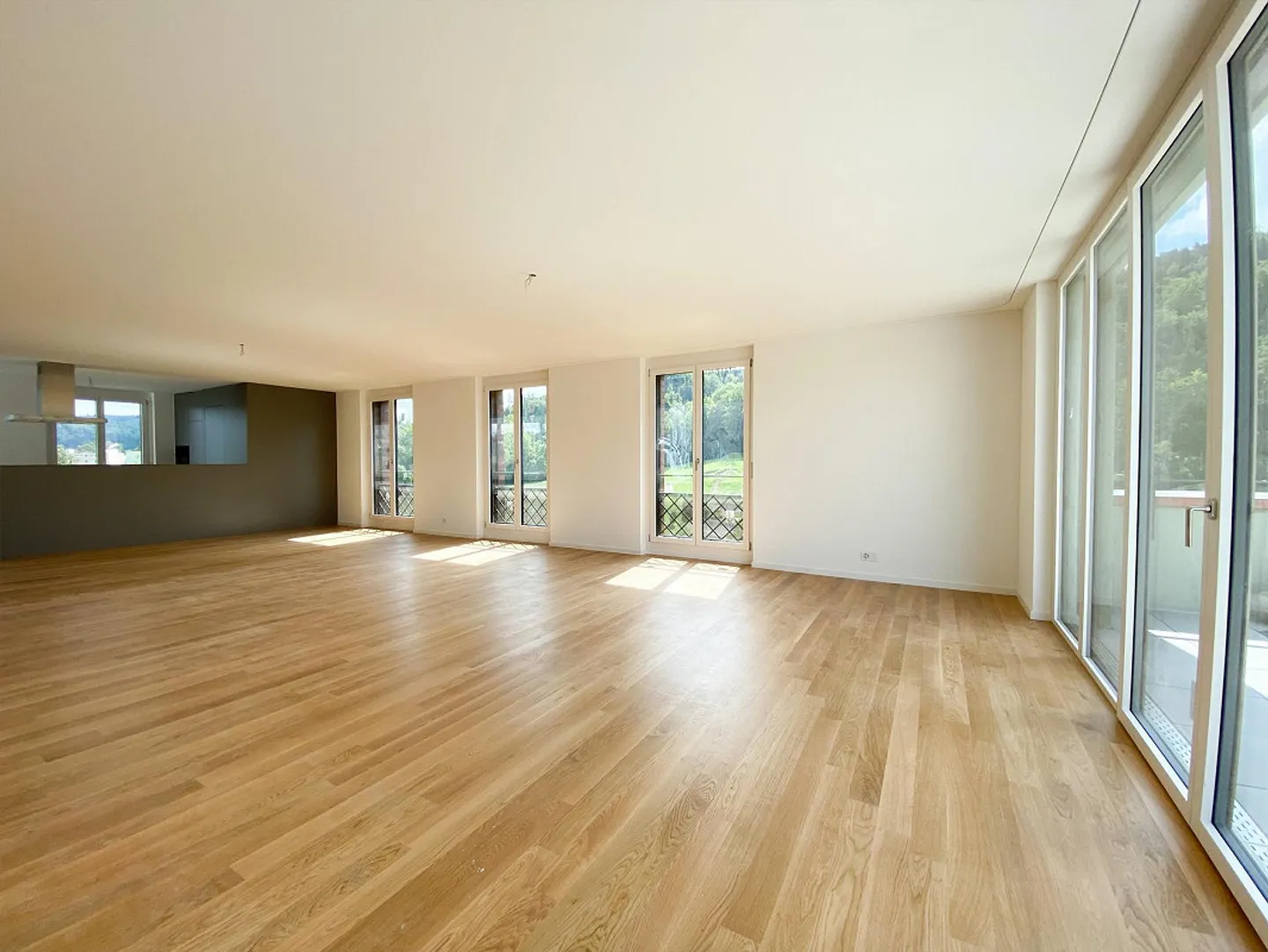 Appartement lumineux de 3,5 pièces dans un emplacement privilégié - Photo 7 sur 10