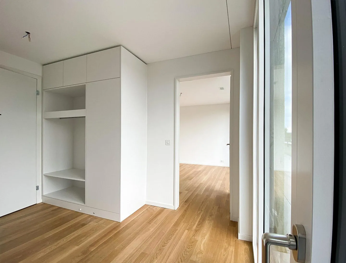 Appartement lumineux de 3,5 pièces dans un emplacement privilégié - Photo 8 sur 10