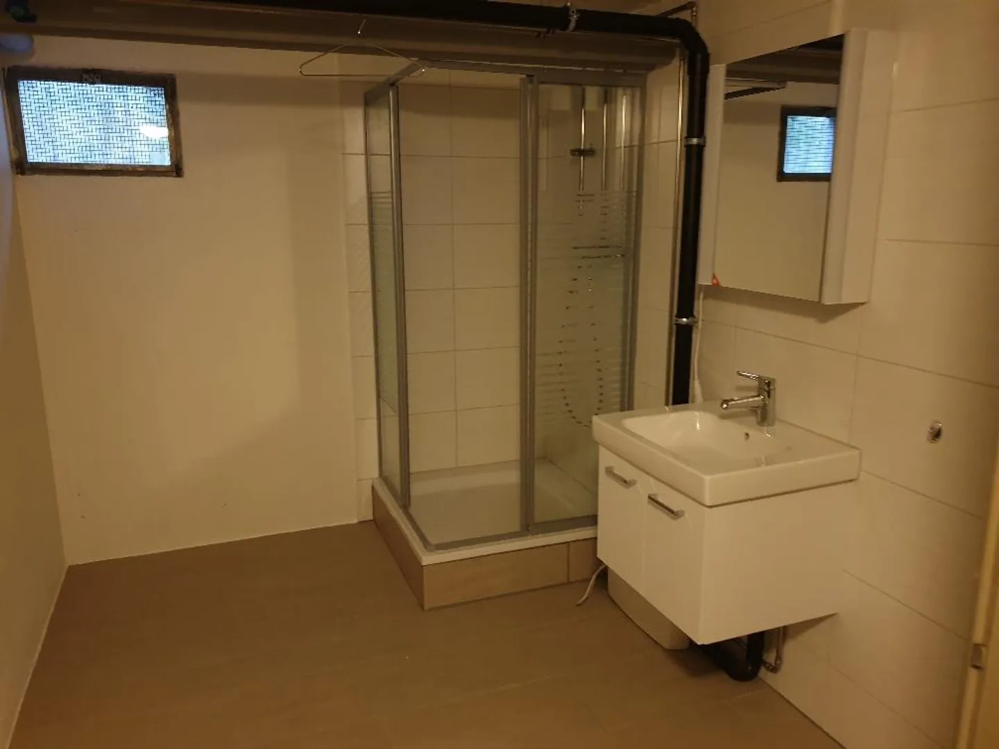 Casa a schiera attraente di 4,5 stanze - Foto 8 di 10