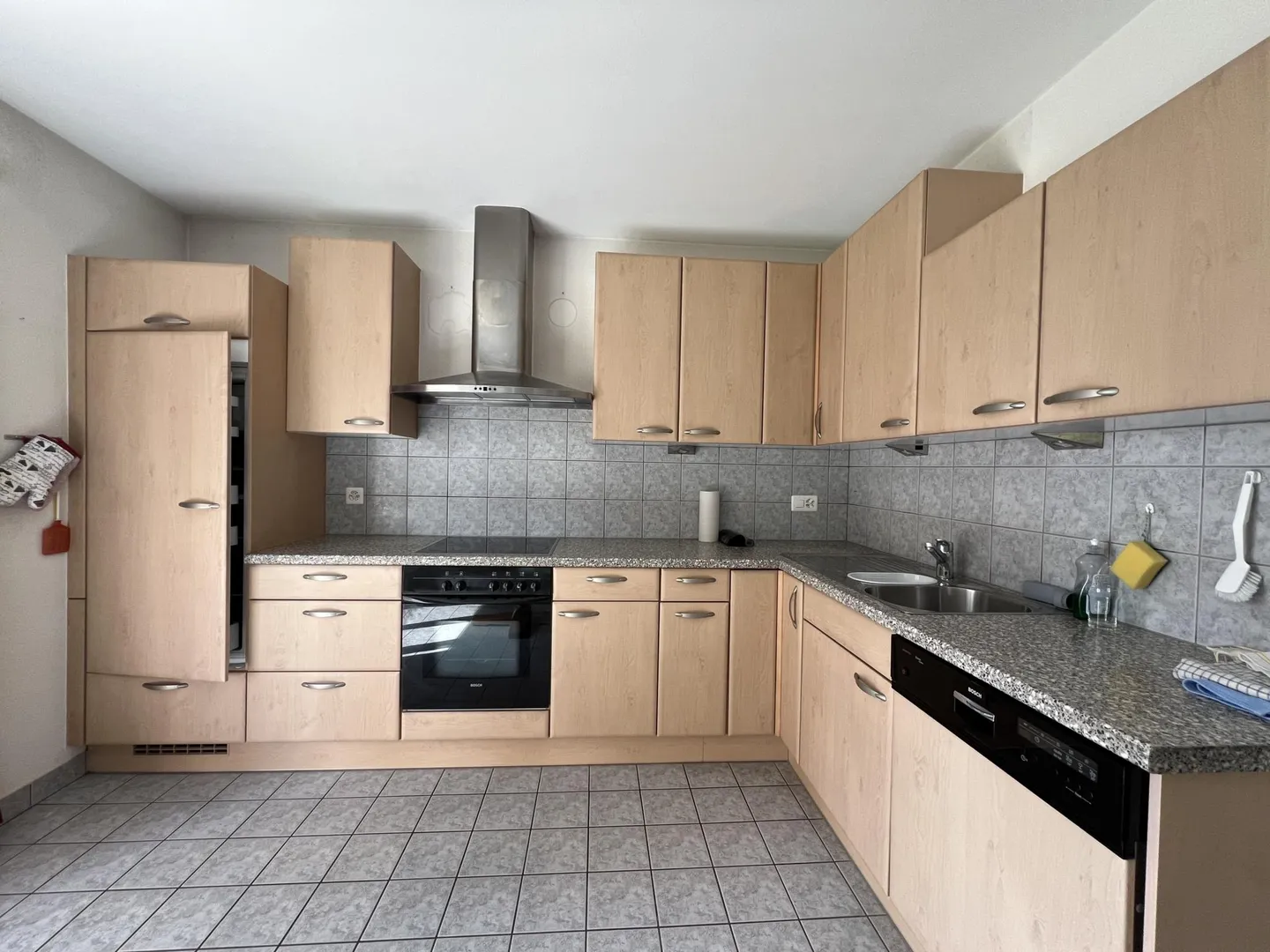 Spazioso appartamento di 6,5 locali con balconi - Foto 5 di 7