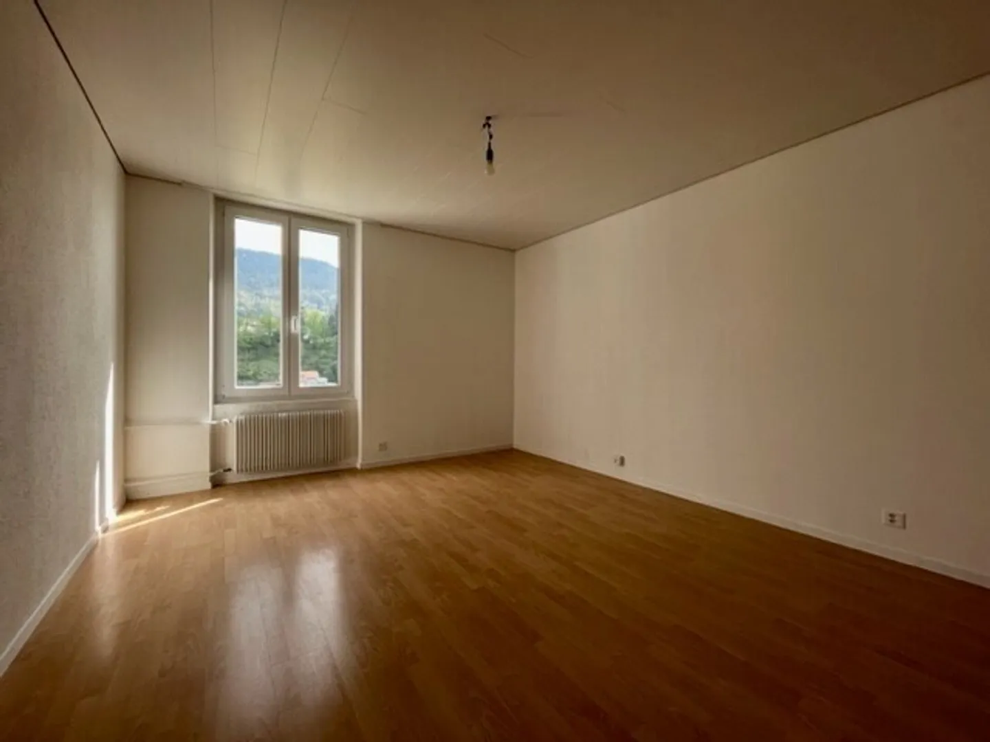 Rue du Crêt 4, Appartement 5 1/2 Pièces - Photo 5 sur 8