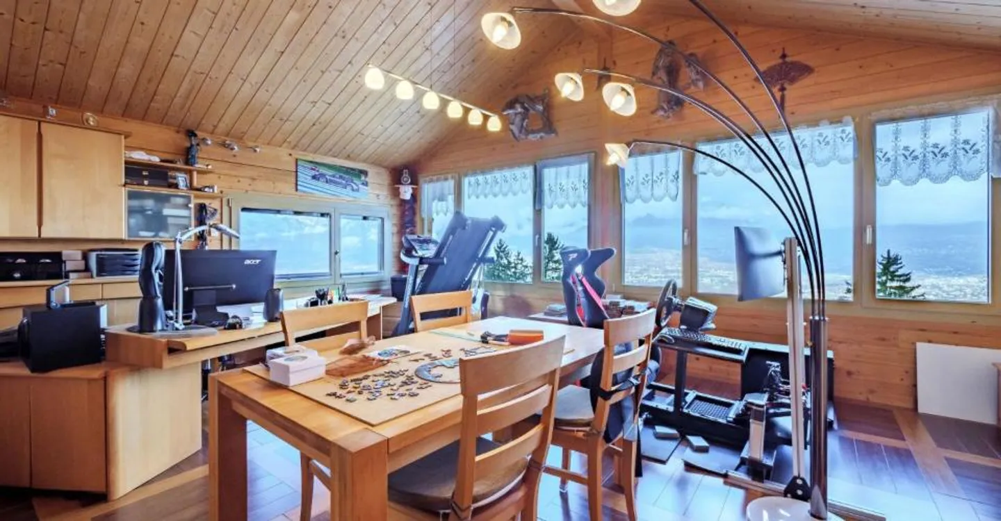 Chalet mit außergewöhnlichem Panorama, das von Liebe und Leidenschaft geprägt ist - Foto 11 von 13