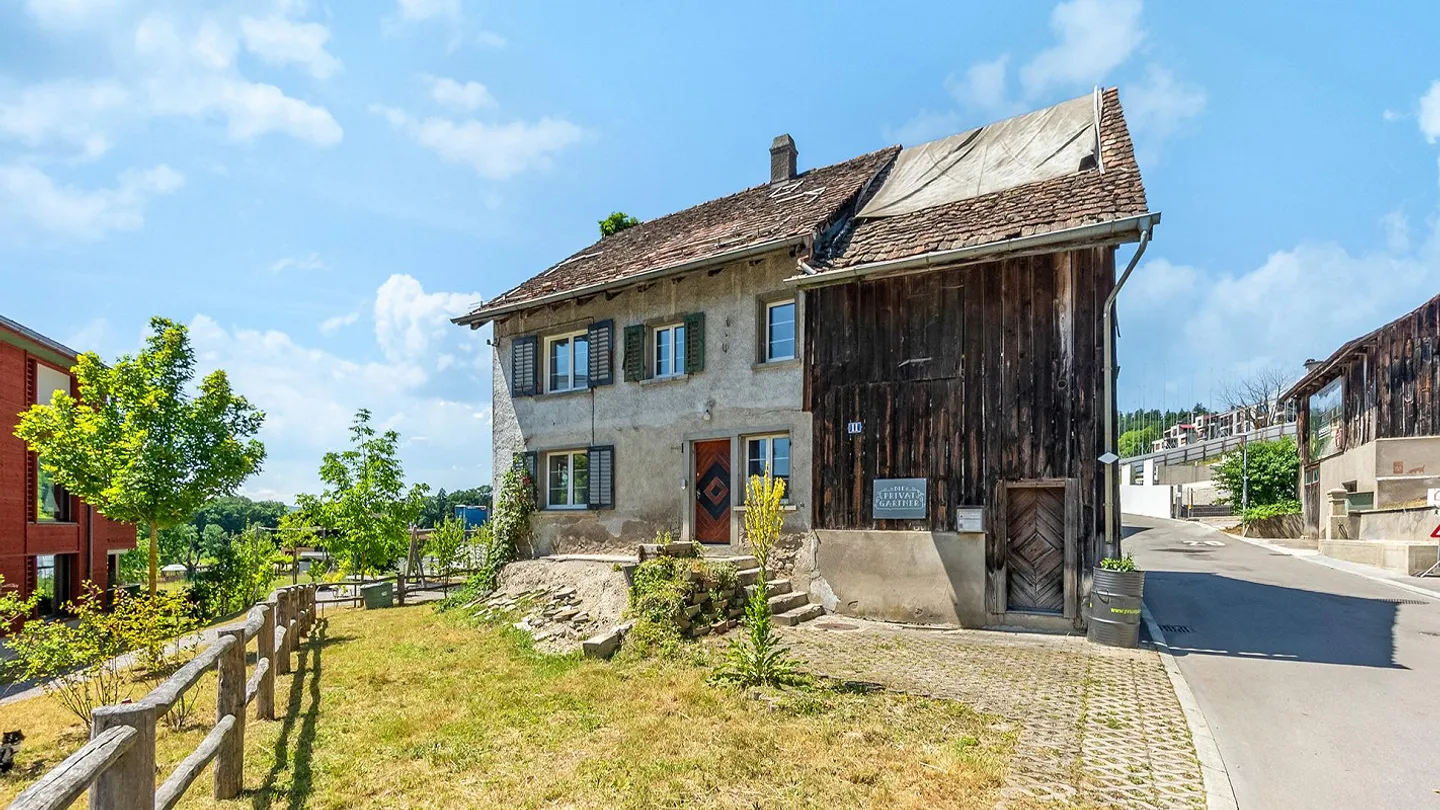 Sanierungsjuwel: Doppelhaus mit Gartenoase - Foto 3 von 4