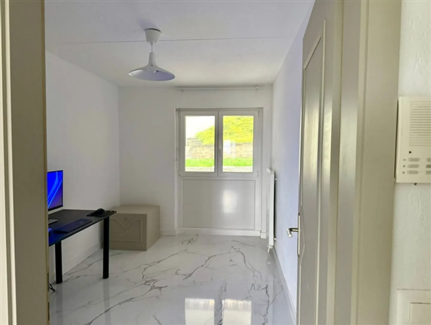 2.5 Room apartment - Photo 4 of 4