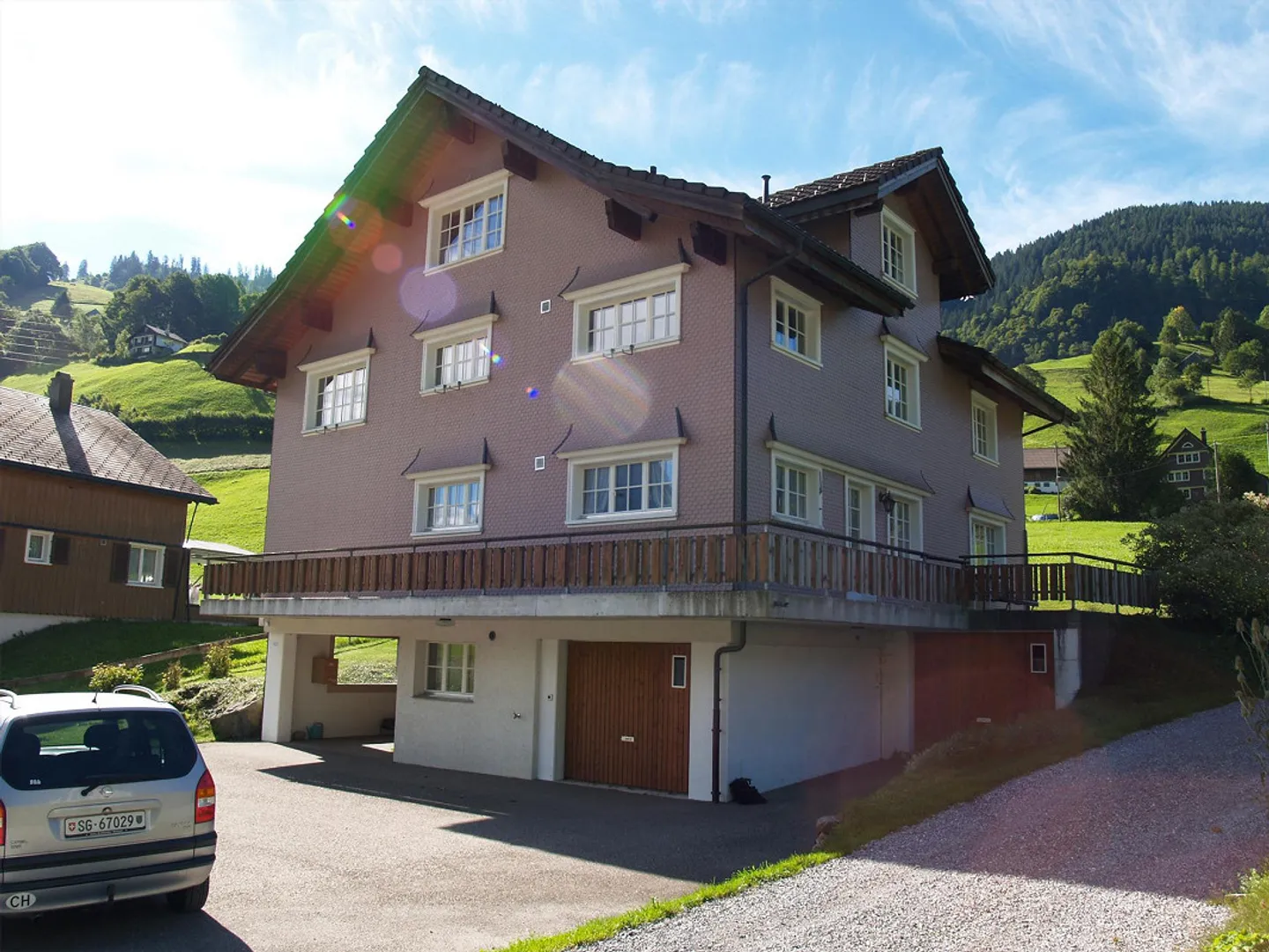 Appartement de 3,5 pièces dans un emplacement calme au milieu de la nature - Photo 1 sur 5