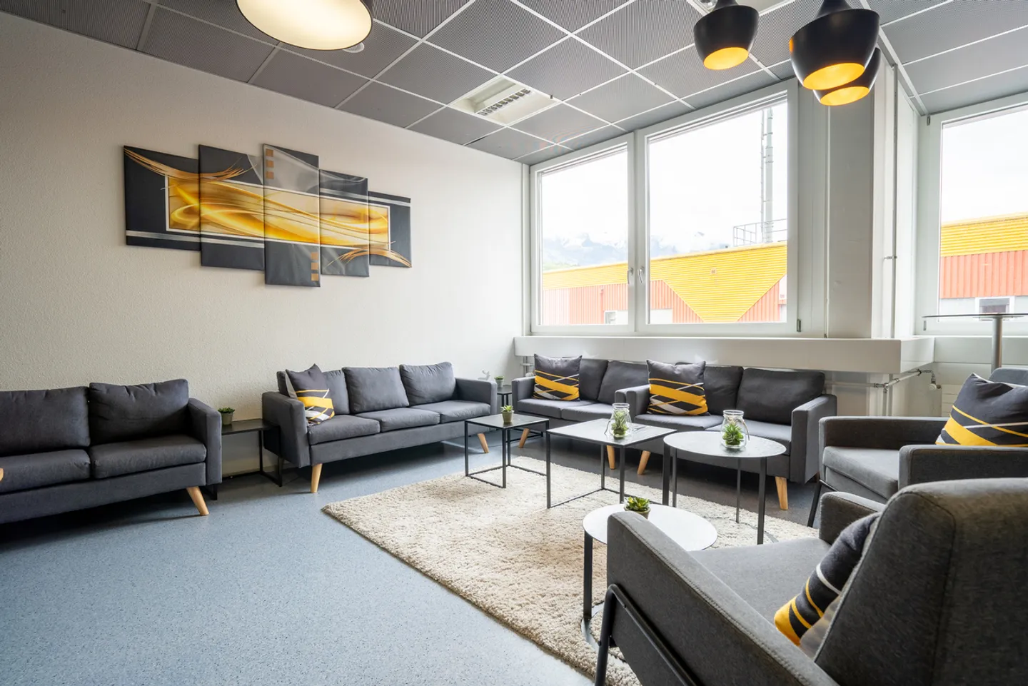 Helle Büroräume in Alpnach - Foto 8 von 9