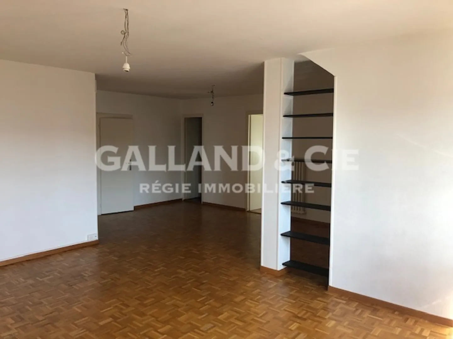 Charmant loft en attique à Pully - Photo 2 sur 6