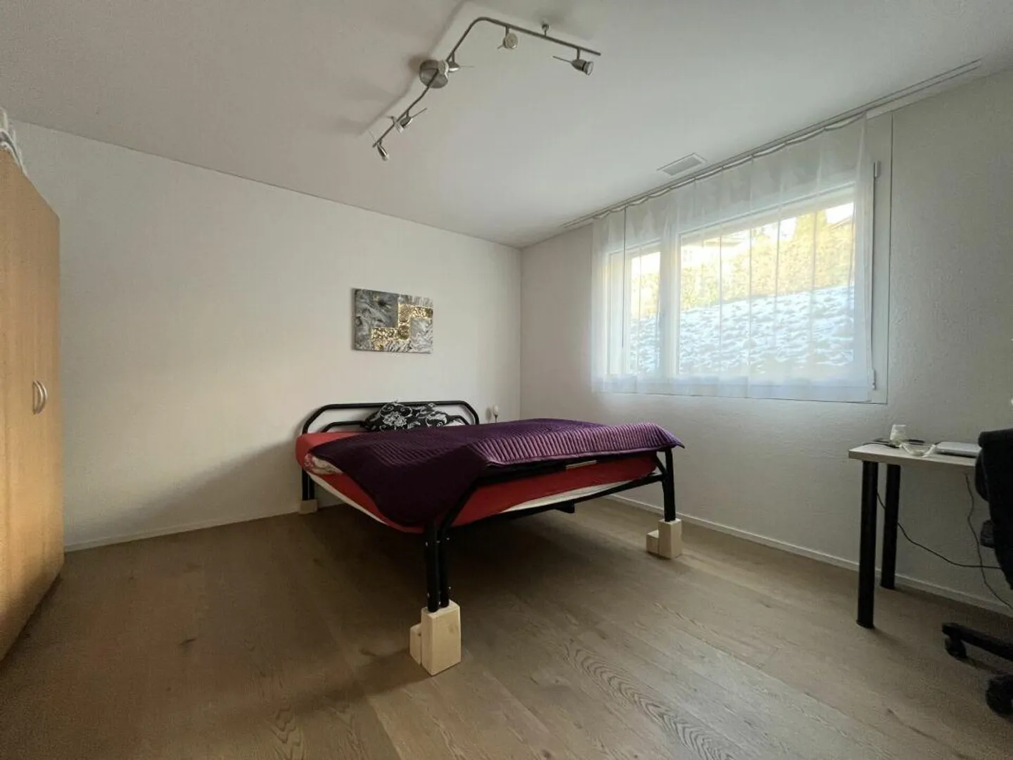 Dopo la prima occupazione - Moderno appartamento di 2,5 locali nel cuore di Uffikon - Foto 2 di 6