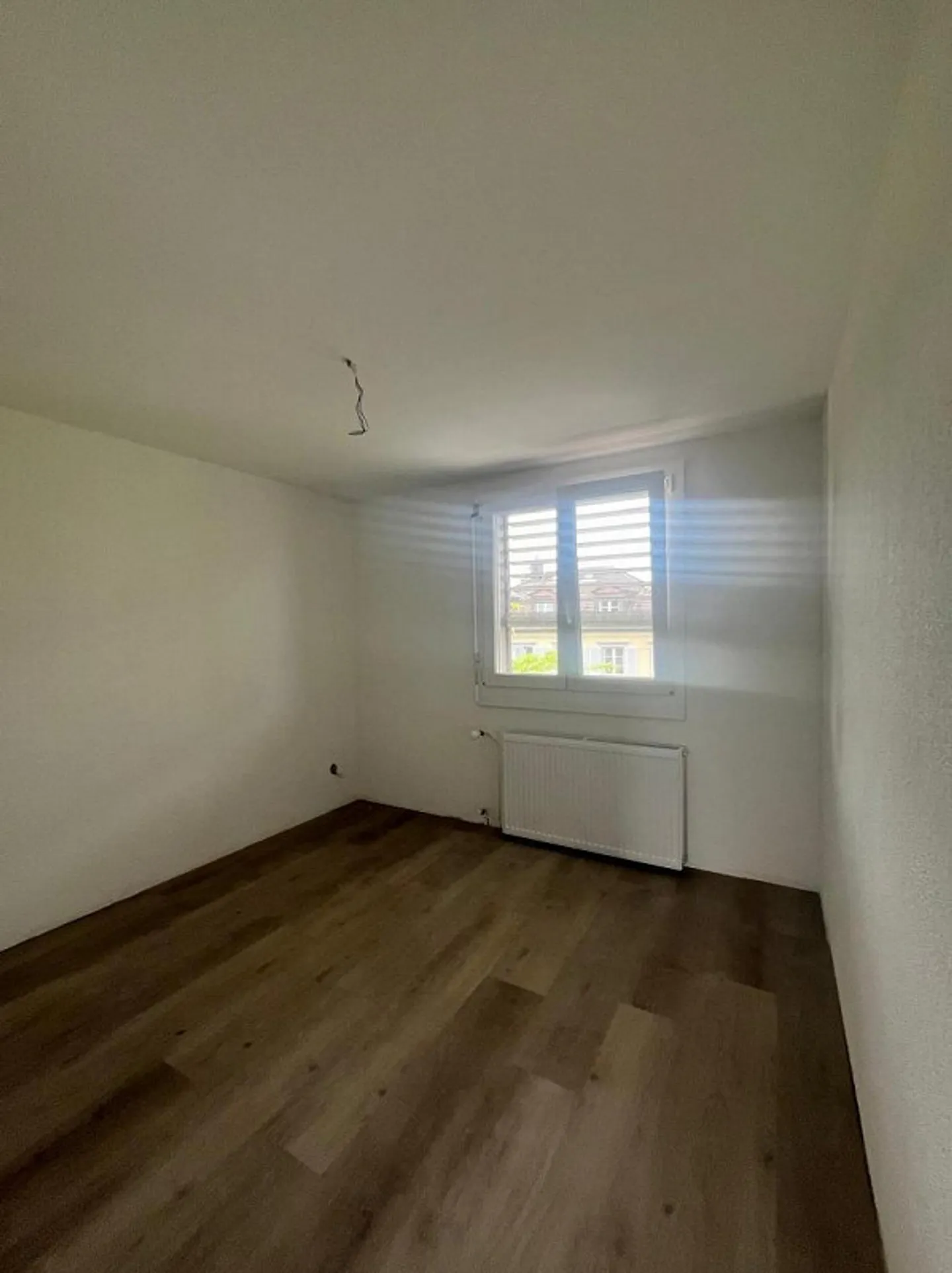 Bellissimo appartamento di 3 stanze con balcone in posizione centrale sul boulevard a Kreuzlingen in affitto - Foto 2 di 12
