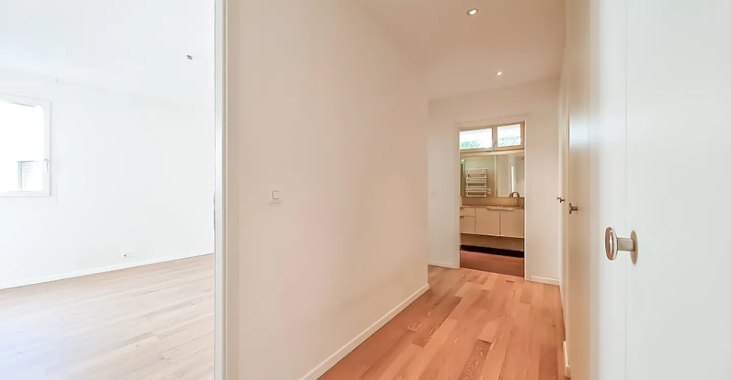 Magnifico appartamento di 7,5 locali con vista lago a Losanna! - Foto 3 di 12
