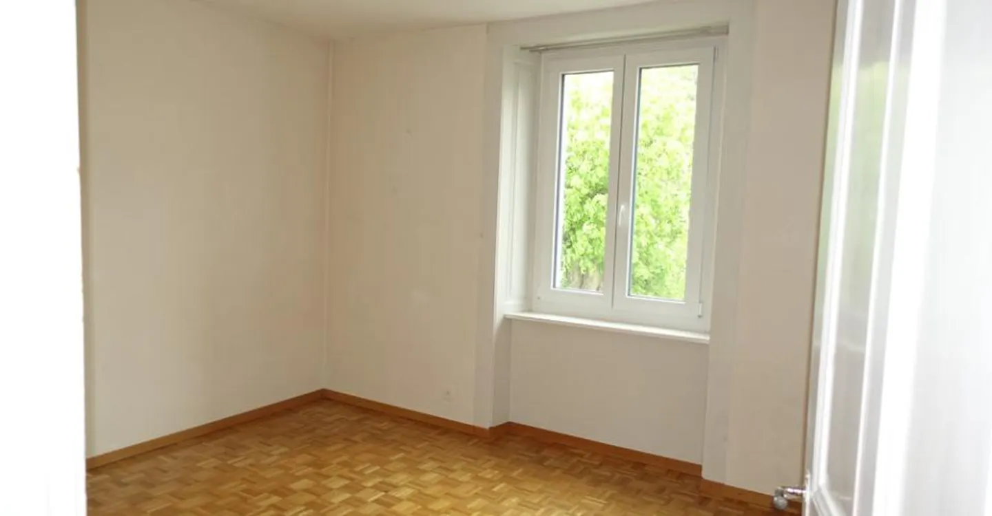 Mietshaus in Tramelan - Foto 4 von 11