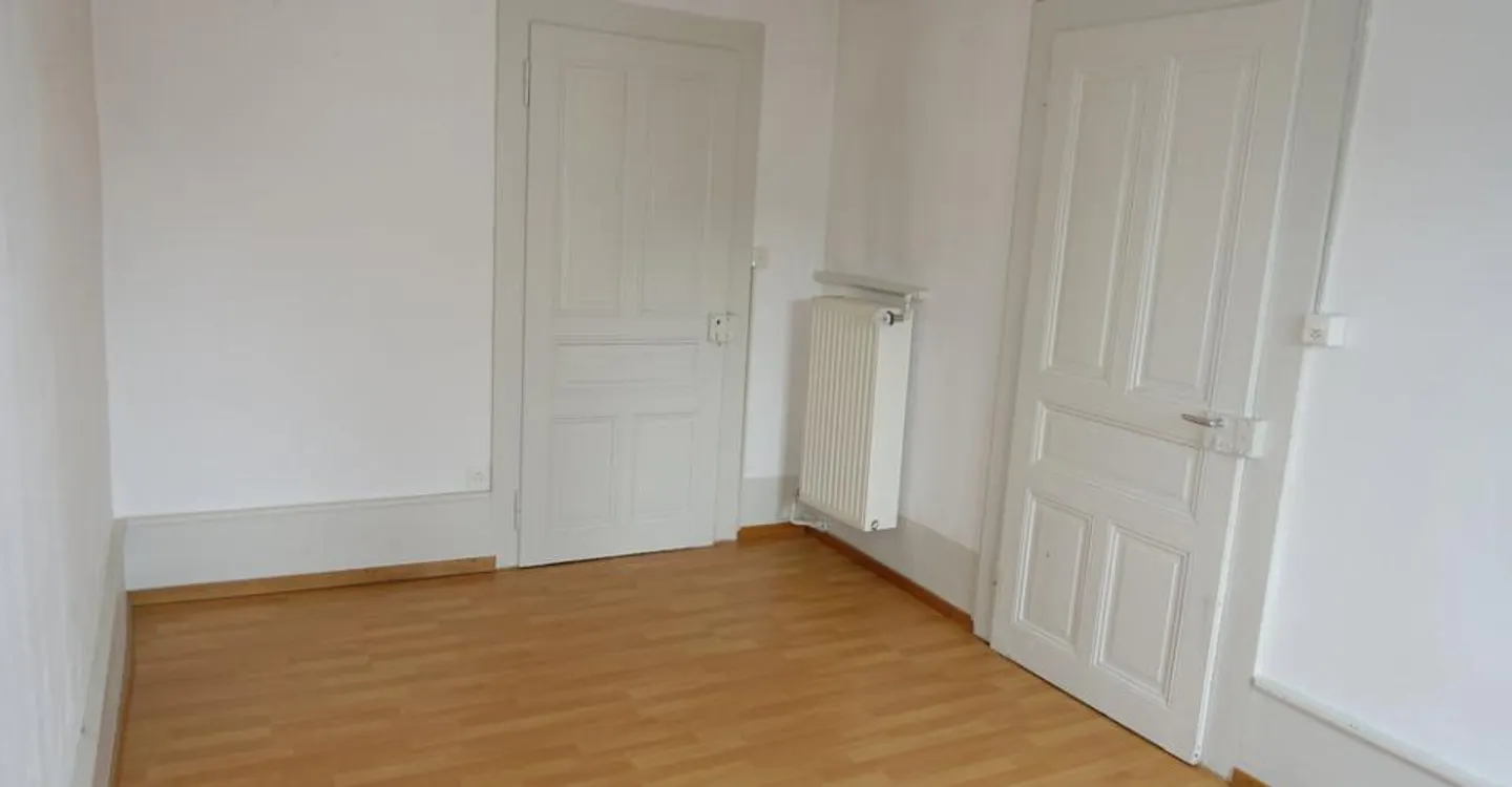 Mietshaus in Tramelan - Foto 5 von 11