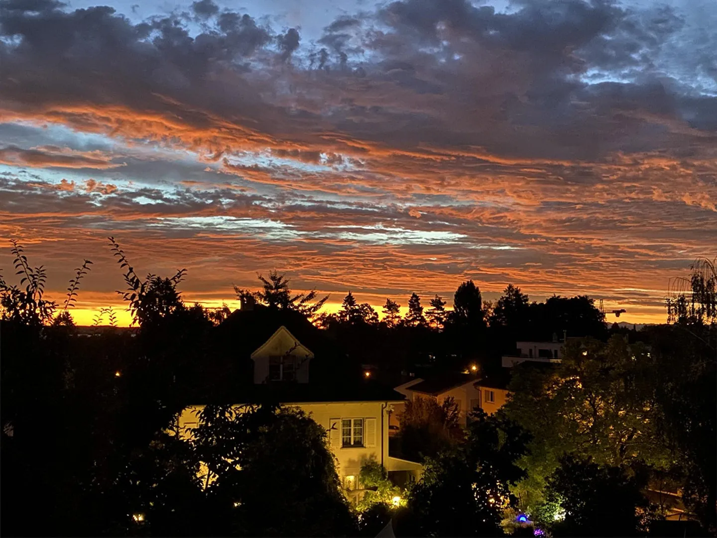 Bellissimo appartamento di 3 stanze con balcone in posizione centrale sul boulevard a Kreuzlingen in affitto - Foto 7 di 12