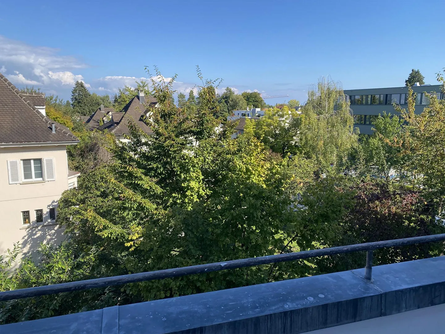Bellissimo appartamento di 3 stanze con balcone in posizione centrale sul boulevard a Kreuzlingen in affitto - Foto 8 di 12
