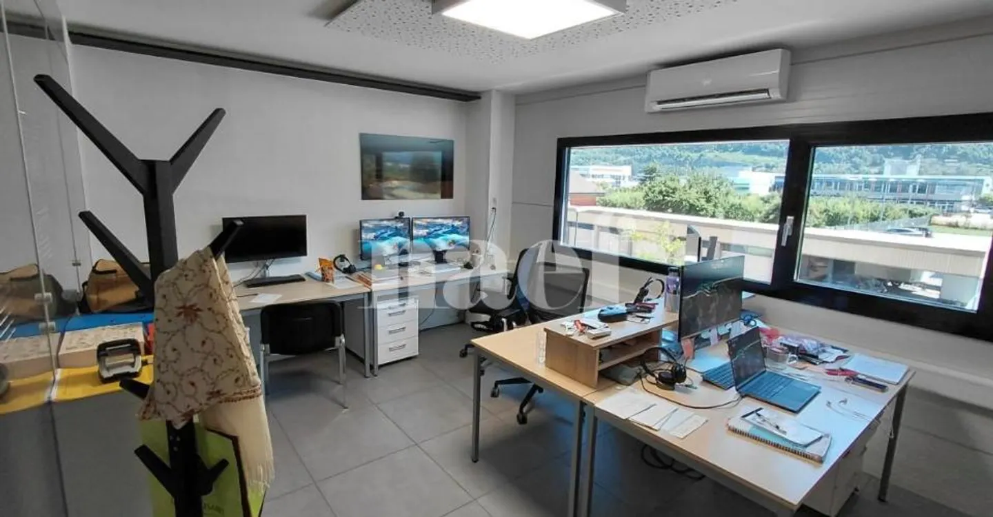 Bureau spacieux à Sion - Photo 9 sur 9