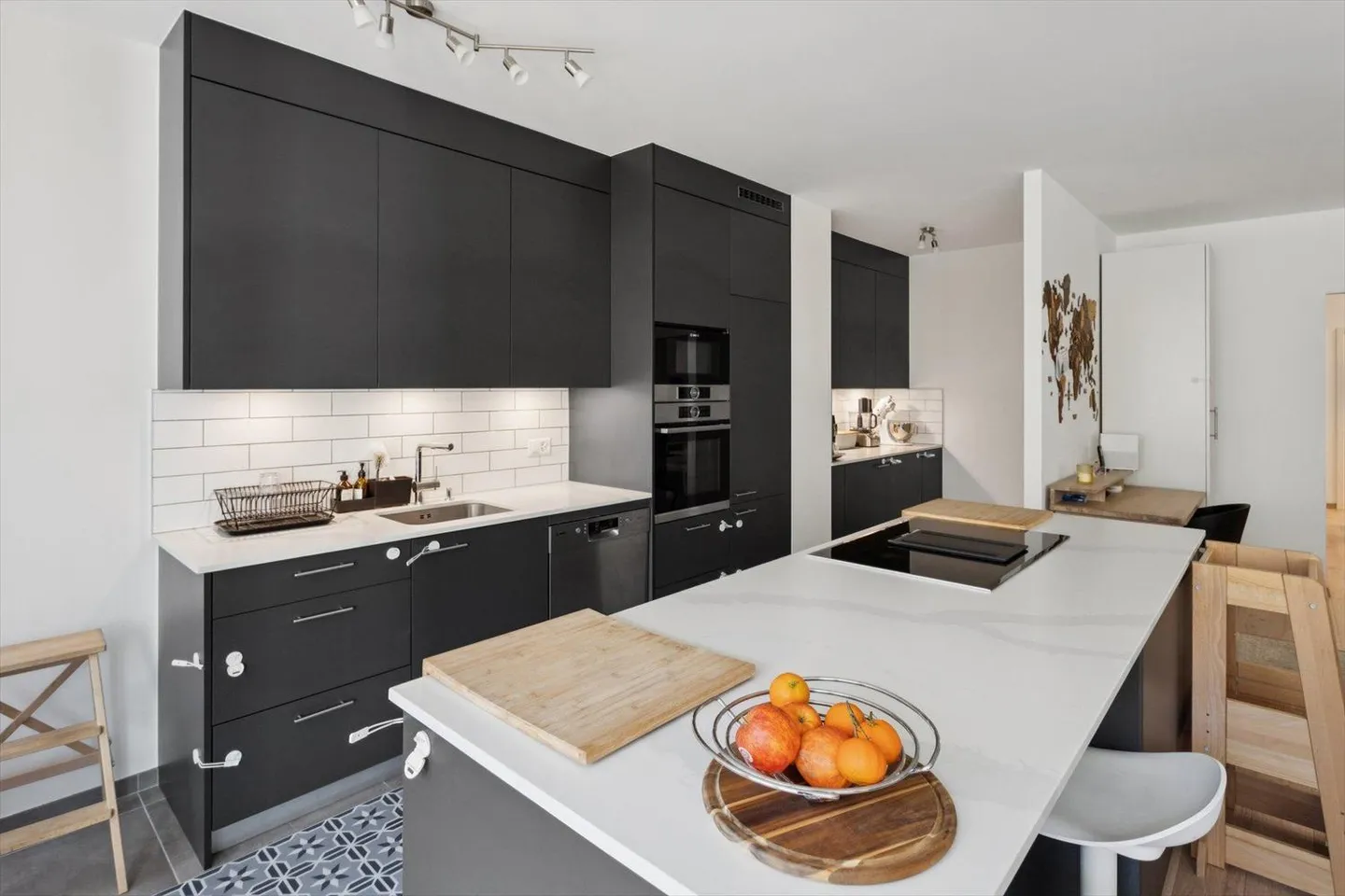 Appartement traversant spacieux et lumineux - Foto 11 von 12