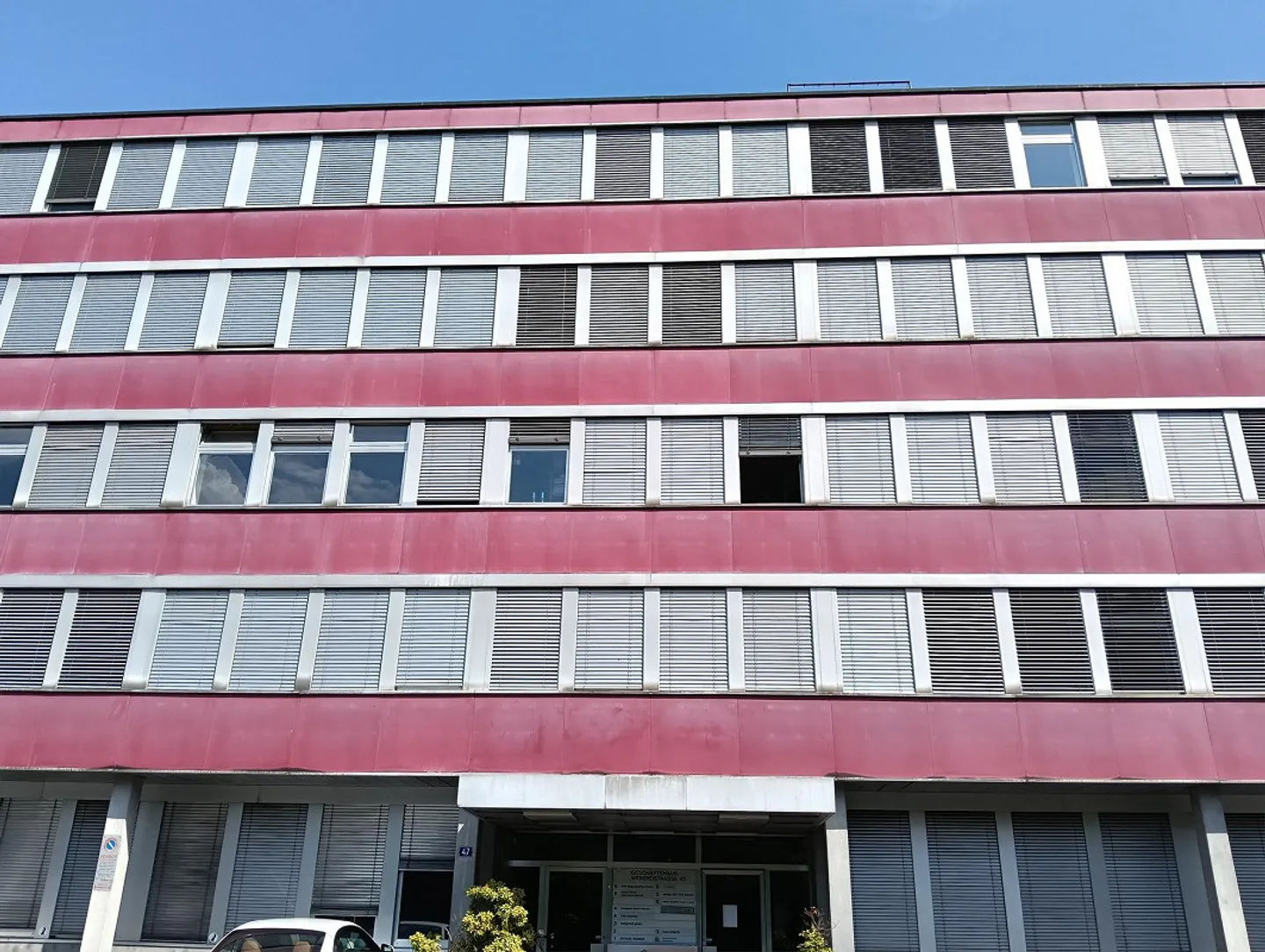 Geräumiges Lager mit einfachem Zugang - Foto 4 von 7