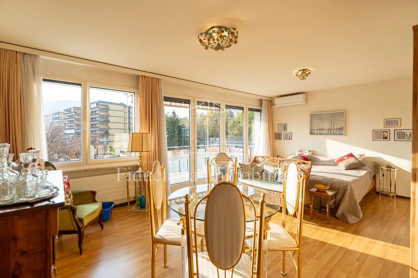 LOCARNO - Charmantes Studio-Apartment in der Nähe des Sees mit überdachtem Parkplatz - Foto 3 von 7