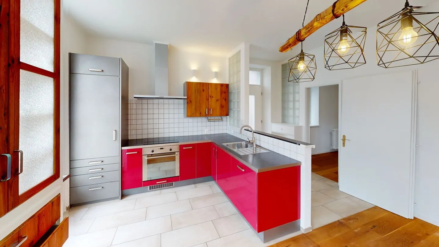 Freshly renovated 2.5-room apartment in Wil AG - ready for immediate occupancy - Photo 4 of 5