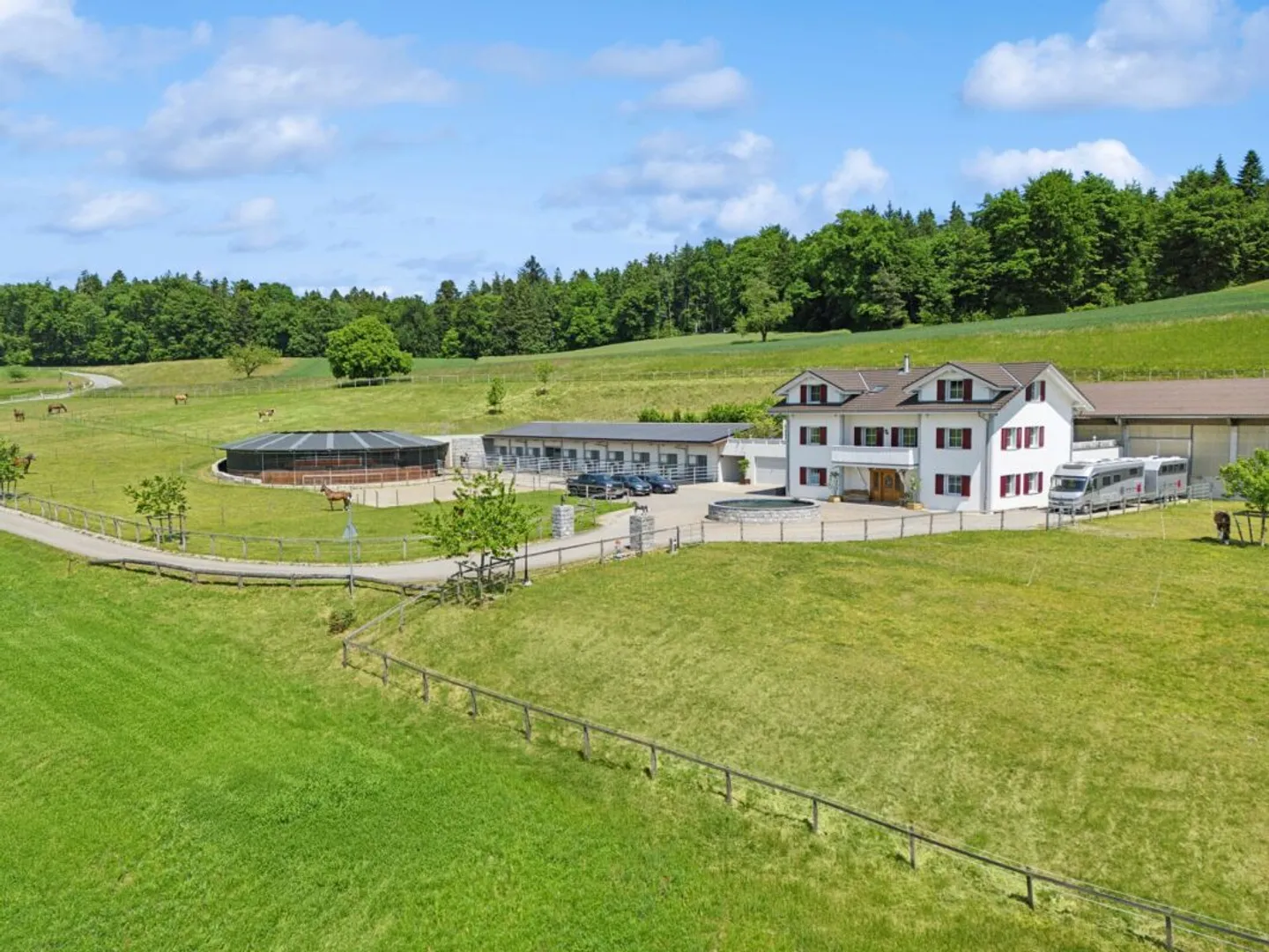 HIGH-QUALITY EQUESTRIAN PROPERTY IN A UNIQUE LOCATION WITH DREAMLIKE VIEWS - Photo 1 of 11