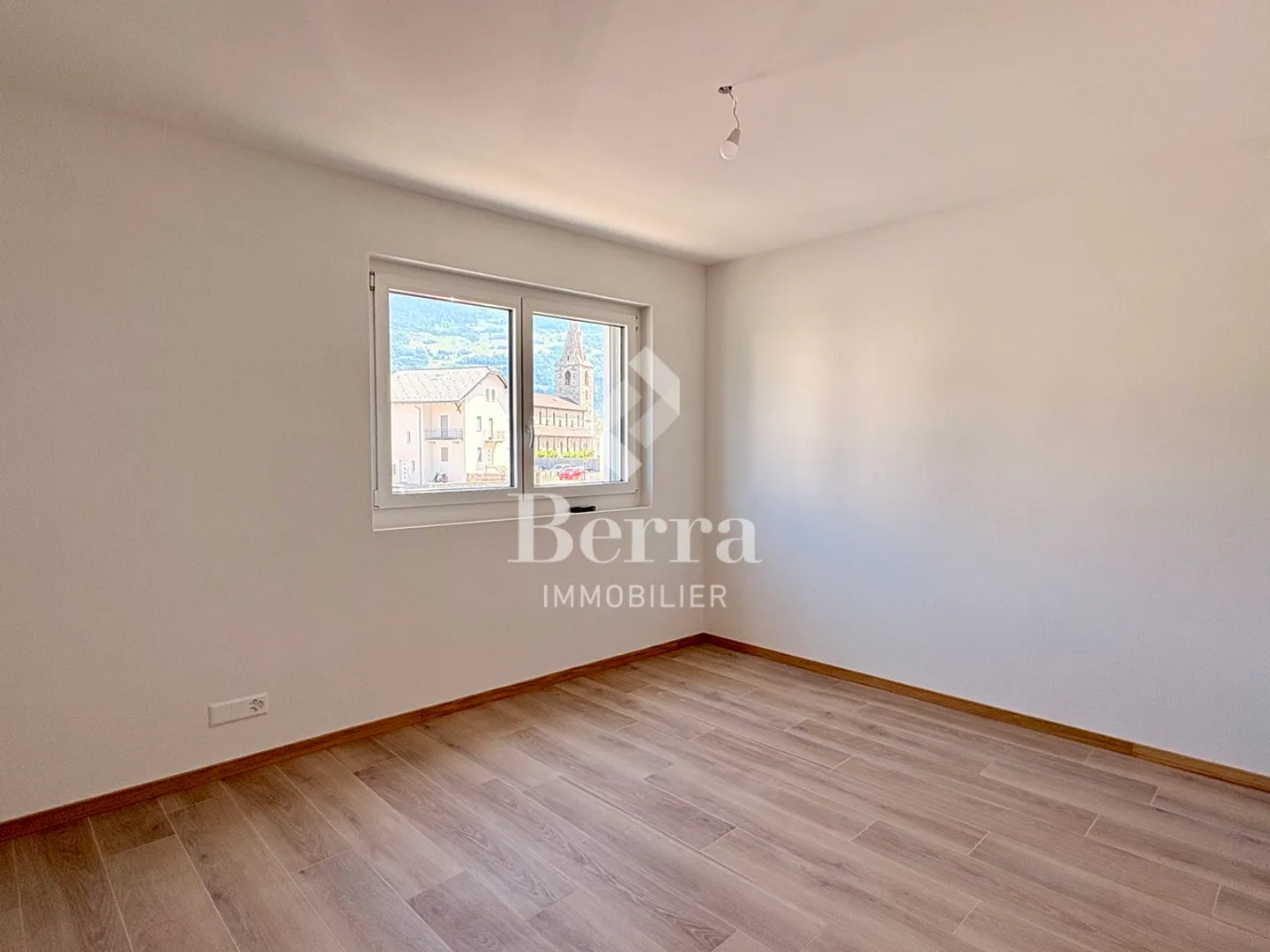 NEW!!! 3.5-Room Apartment! AVAILABLE IMMEDIATELY - Photo 6 of 12