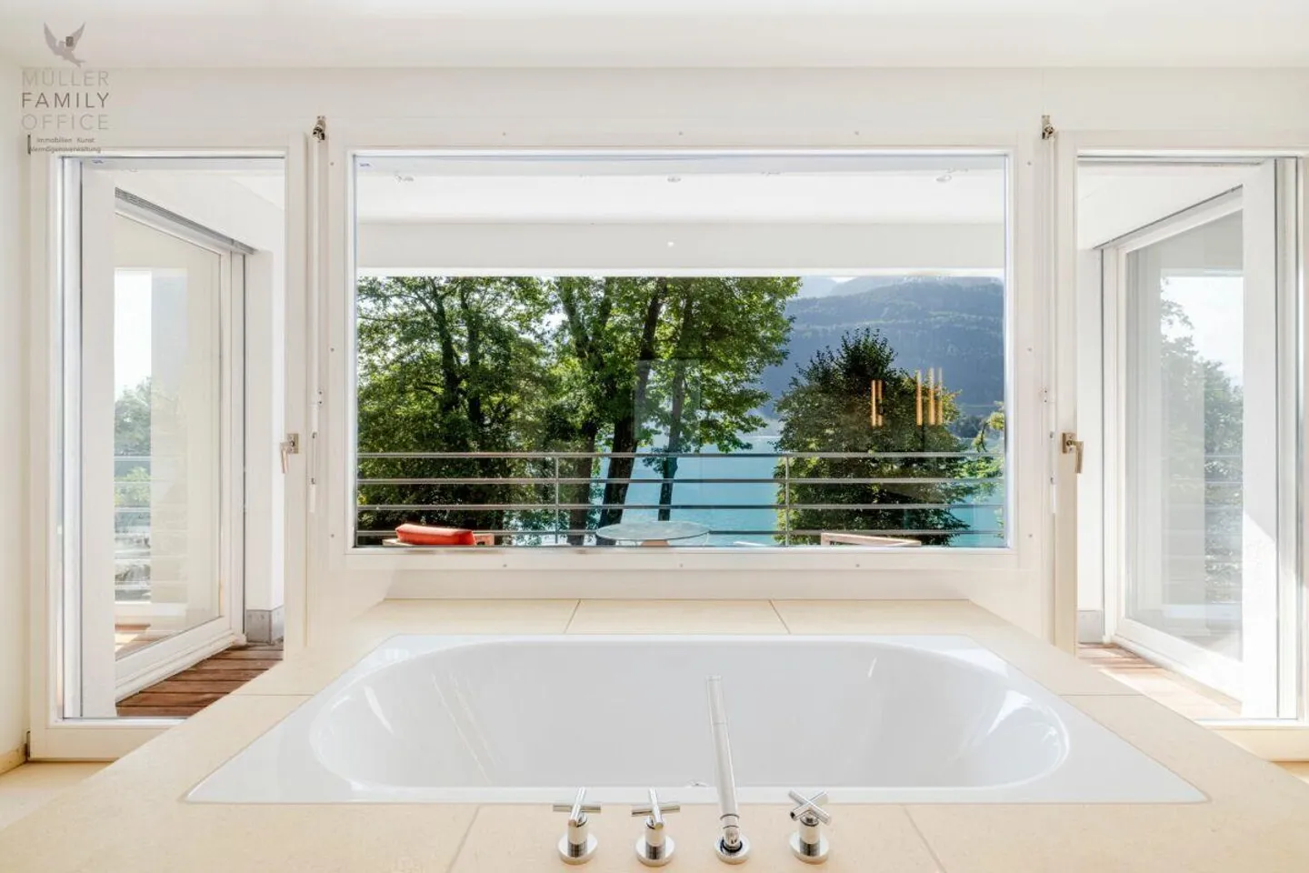 Lumière, Air, Lac : Villa exclusive avec accès au lac et vieux arbres - Photo 12 sur 14