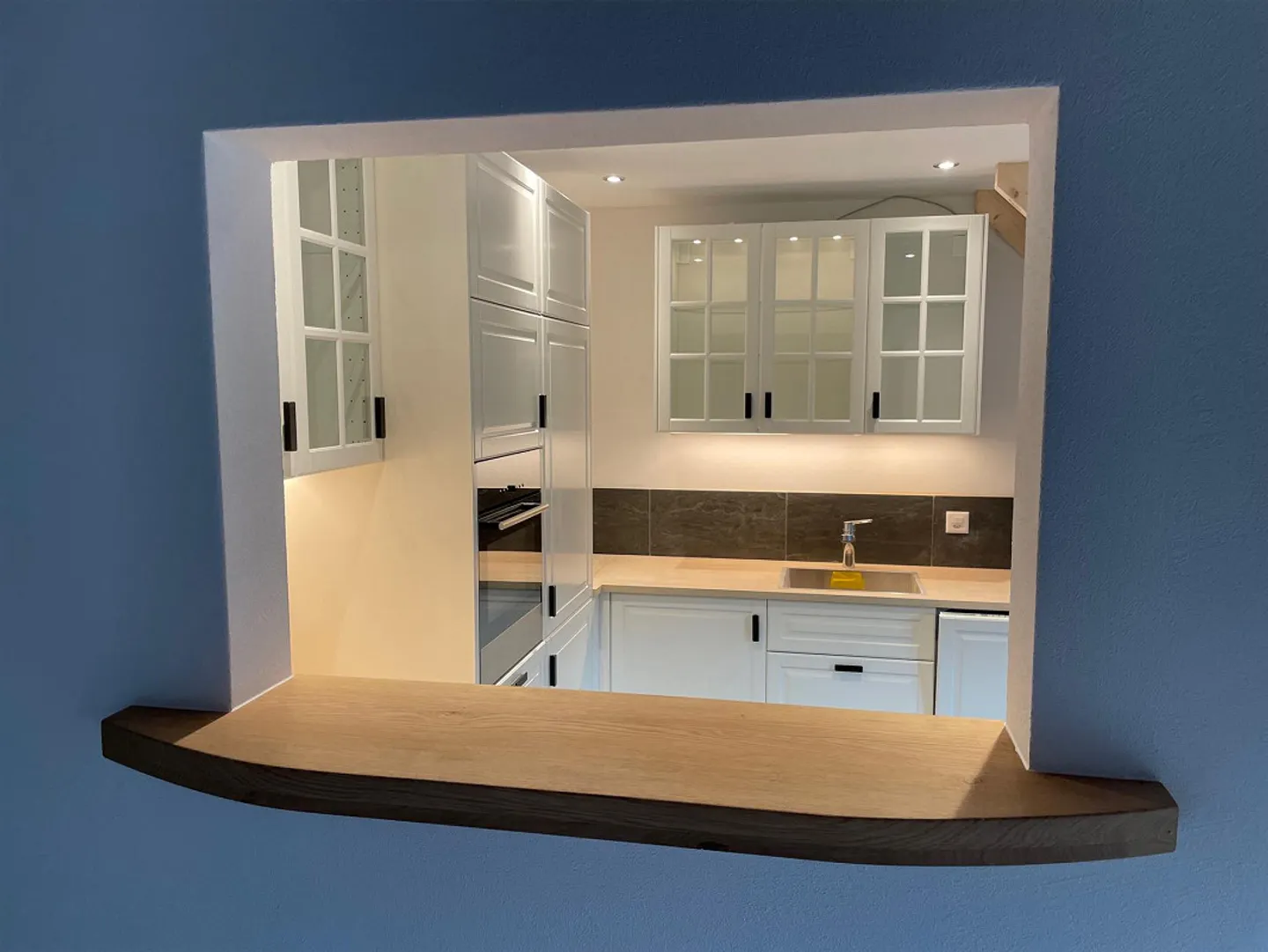Large 3.5 Room Apartment - Photo 2 of 13