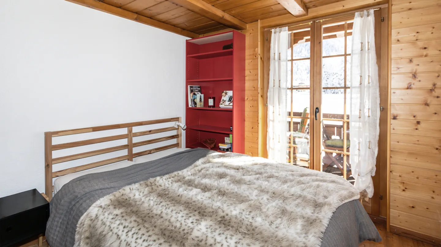 For Sale 4.5-Room Apartment in the Heart of Diablerets - Photo 7 of 12