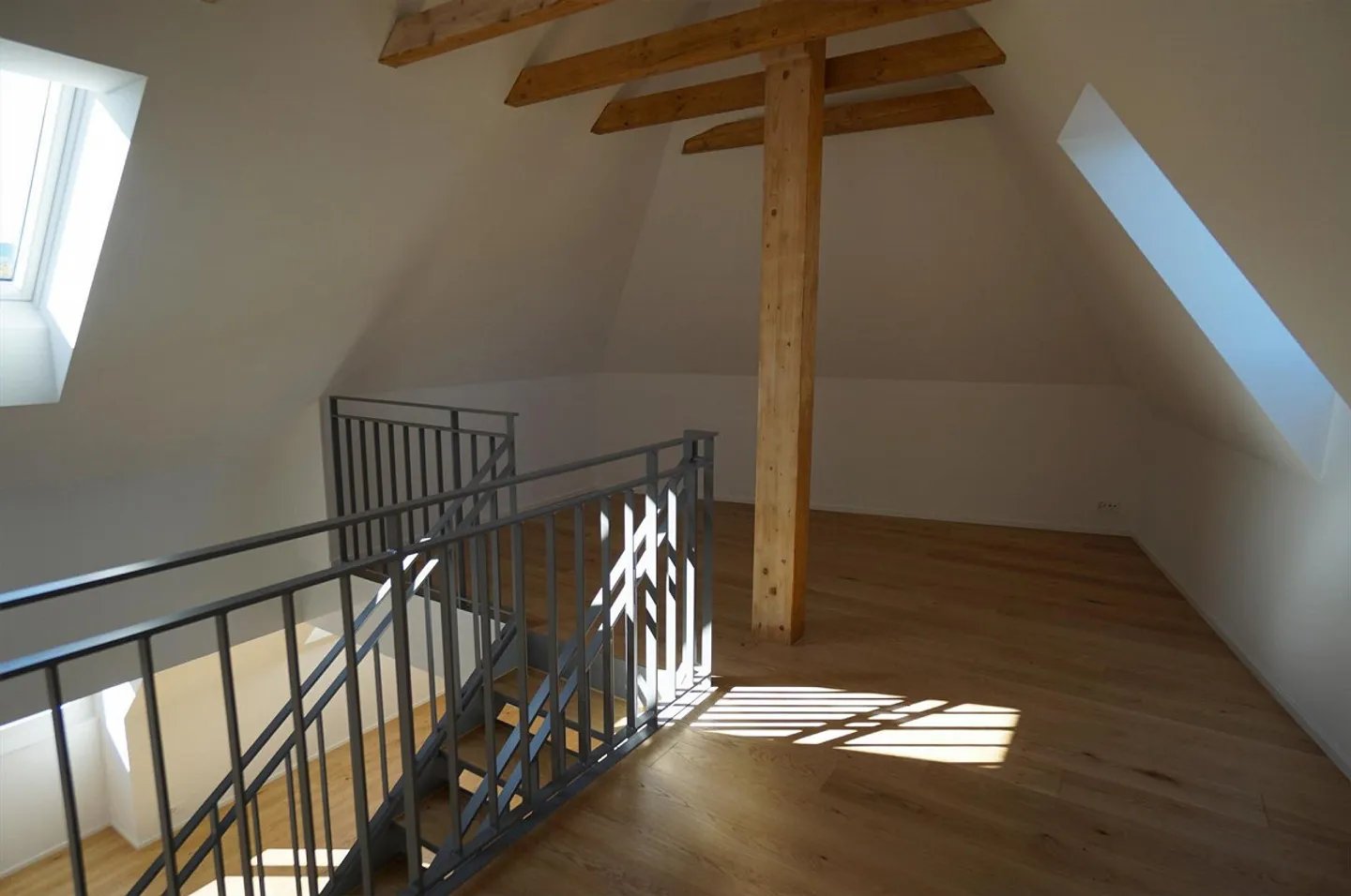 Appartement penthouse de 4,5 pièces avec galerie - Photo 8 sur 13