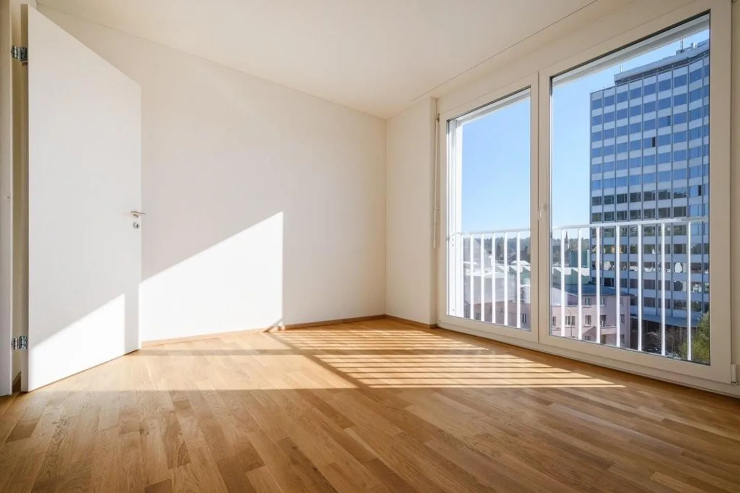 Apartment in a central location - Photo 3 of 7
